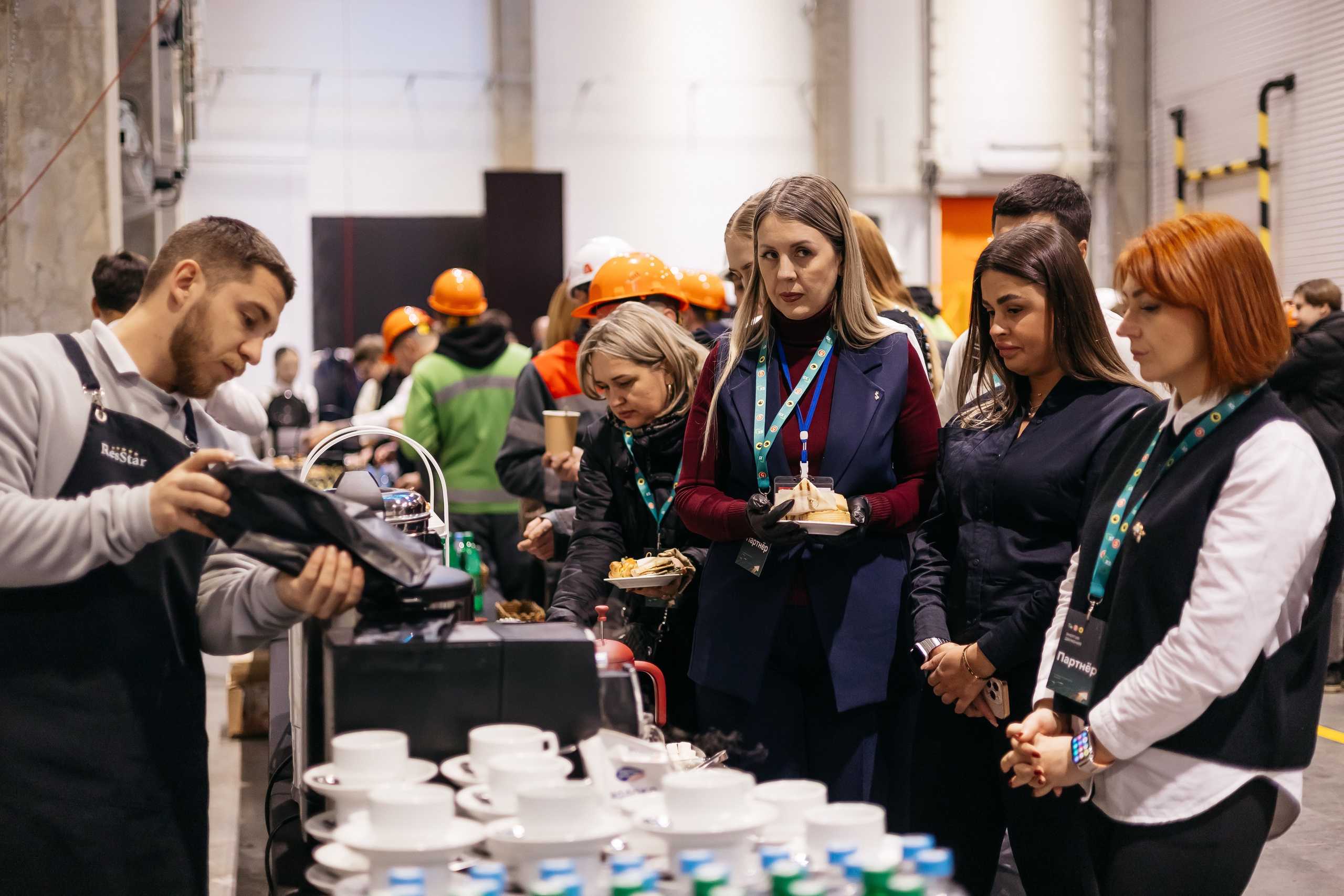 Открытие распределительного центра «Пятёрочки» и «Чижик» в городе Кемерово. Фотограф Кемерово | Сергей