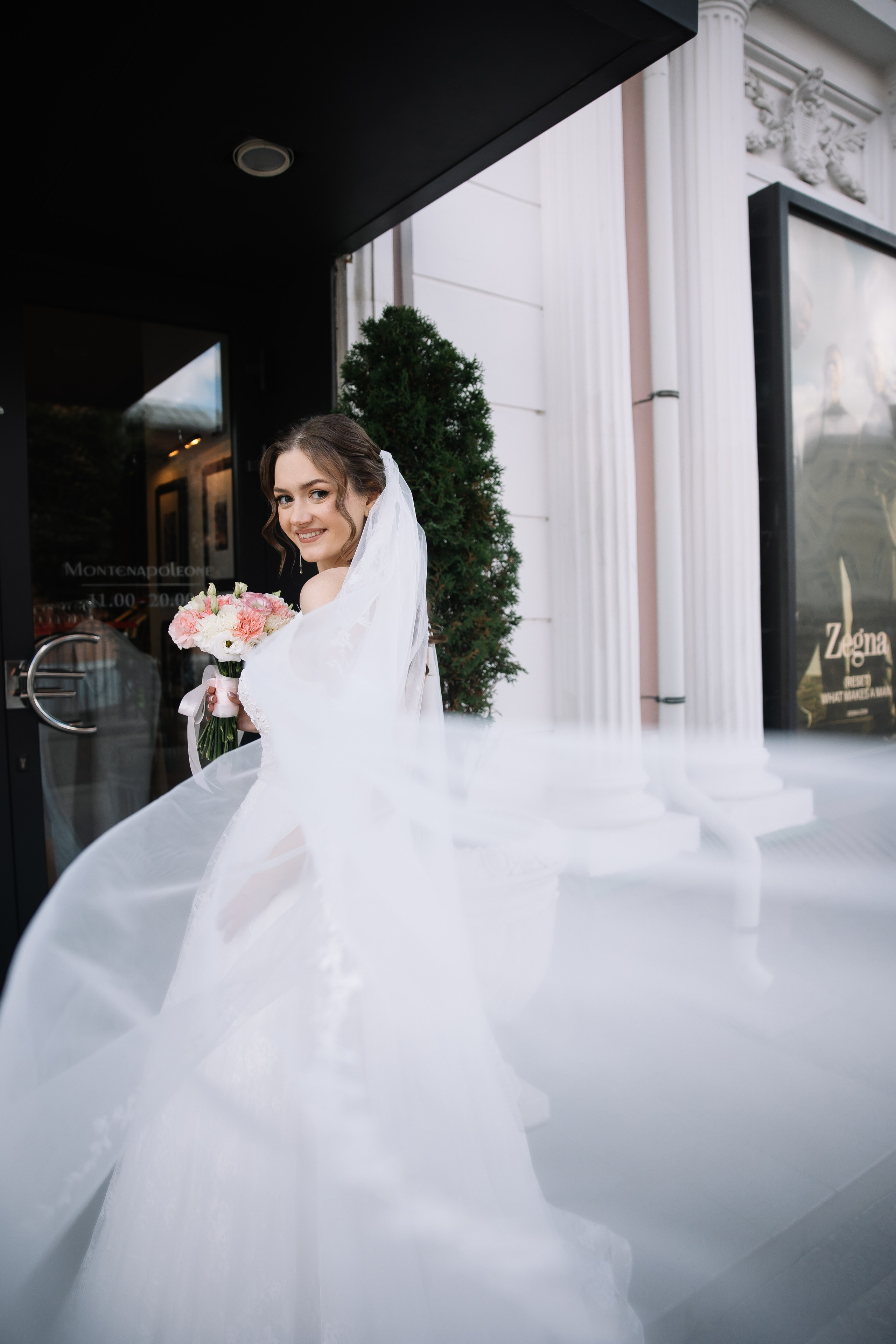 Свадьба. Свадебный фотограф и видеограф в Омске — Виталий и Алёна Орлянд