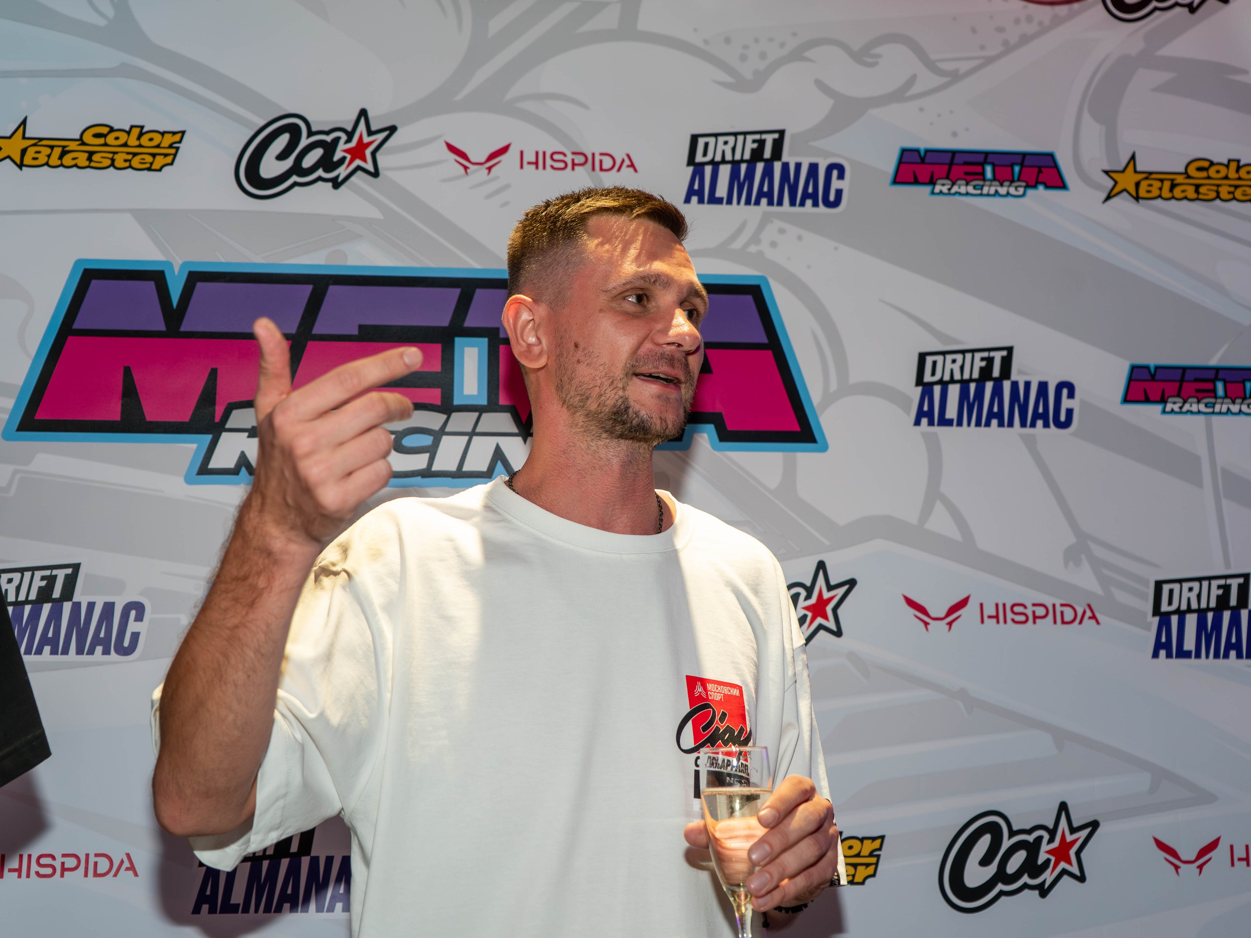 Открытие компьютерного клуба «Meta Racing». FM Media Сrew. Репортажные фото и видео