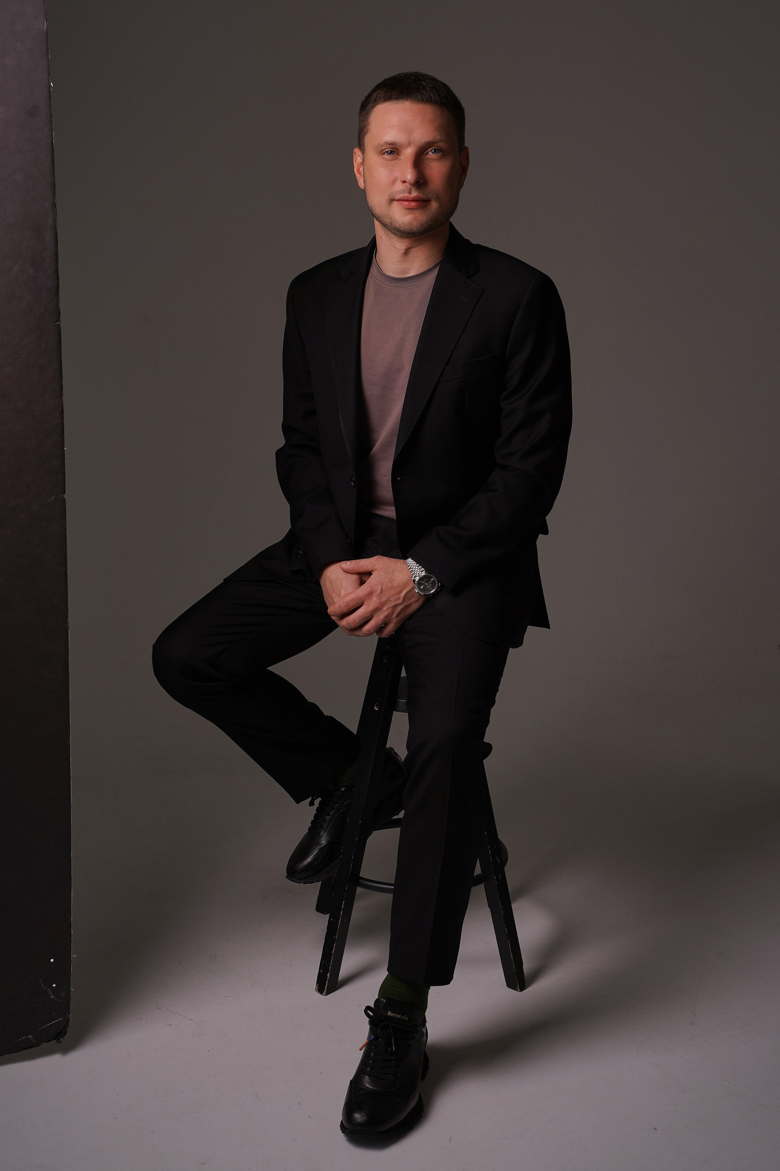 LEO COMPANY. Фотограф