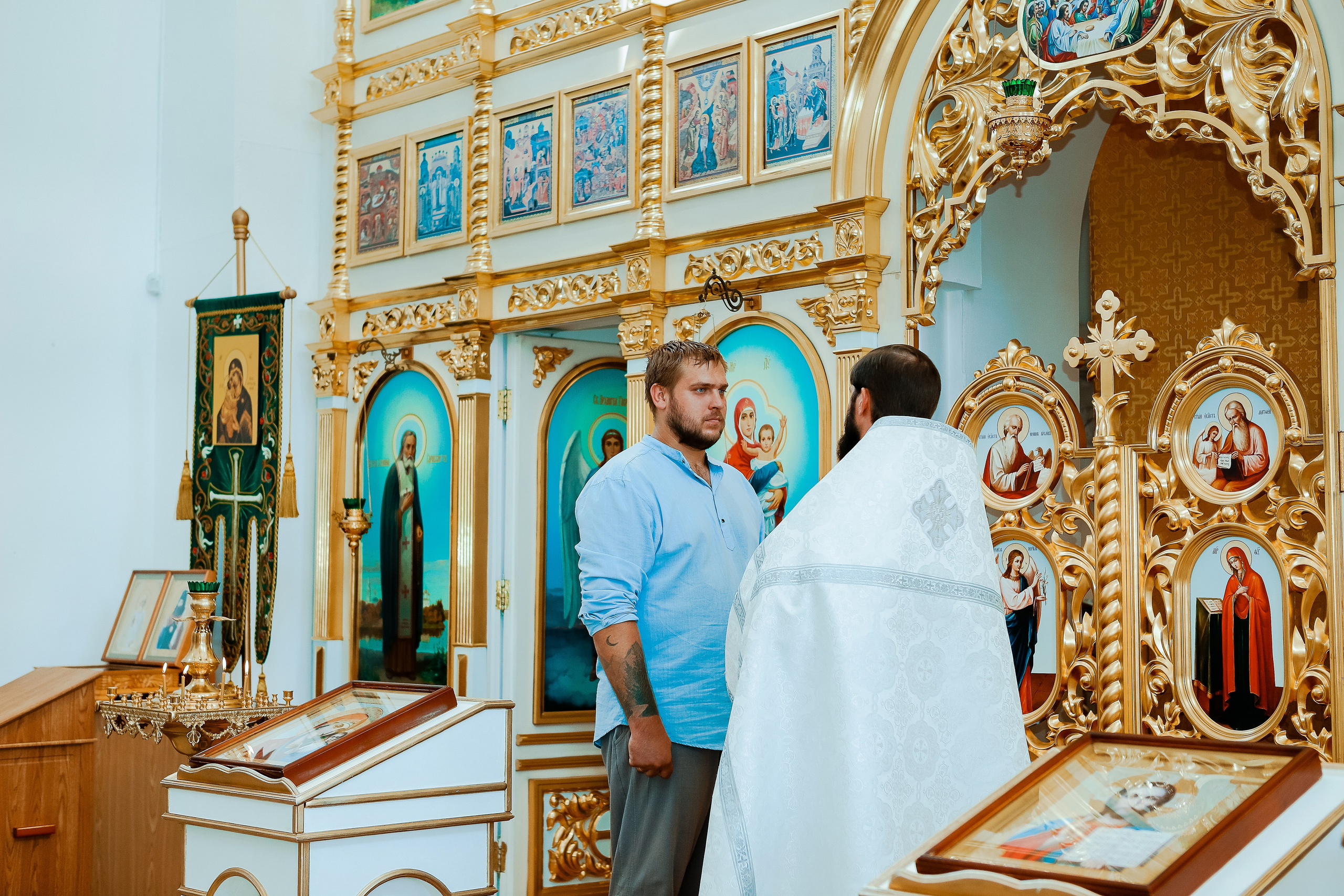 Таинство Крещения Отца и Дочери. Свадебный фотограф Евгения Фролова г. Каменск-Шахтинский, Донецк, Ростов