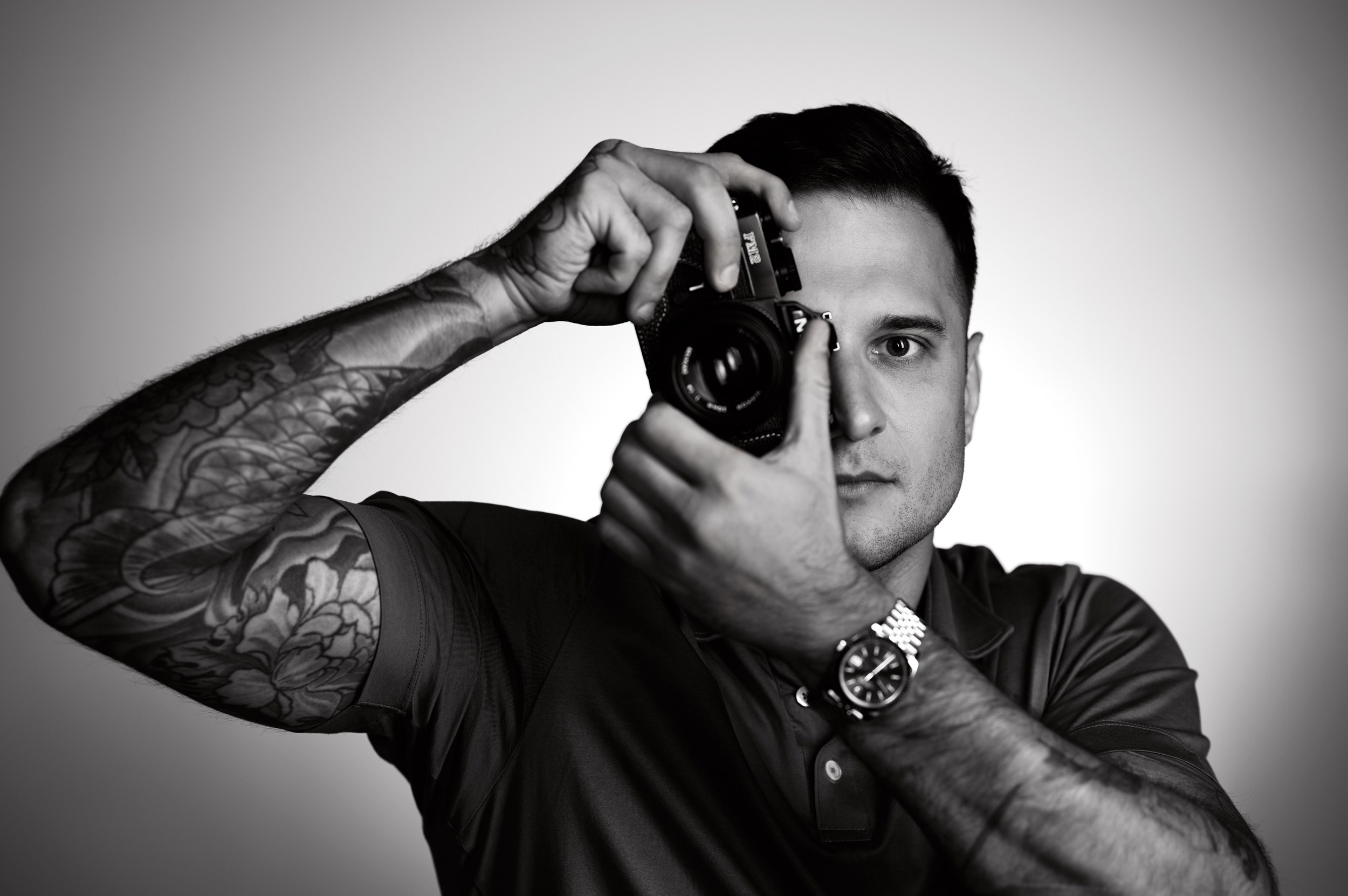 Профессиональная мужская фотосессия для Ивана