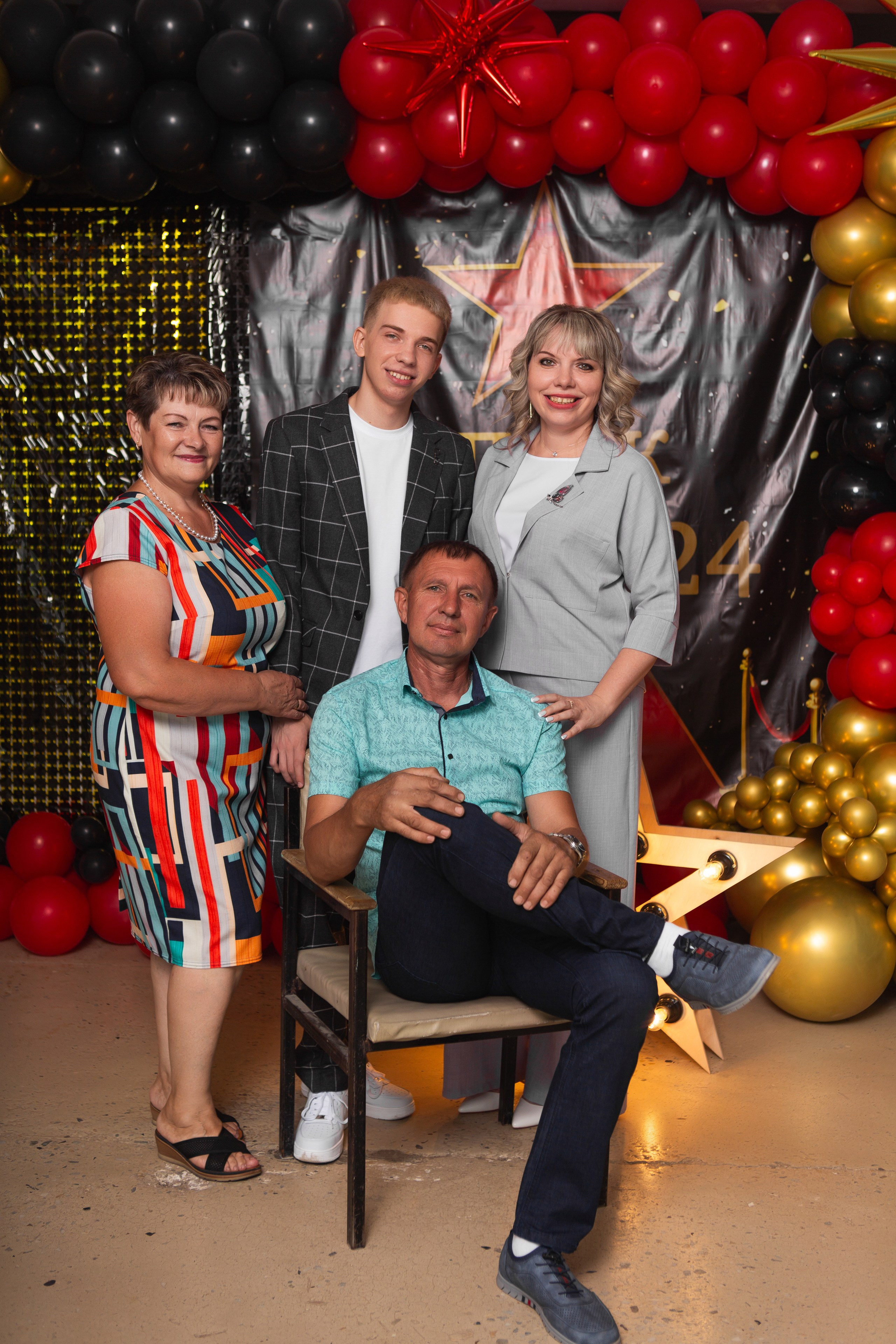 ФОТОСЕССИЯ С РОДИТЕЛЯМИ «ВЫПУСКНОЙ» 2024 г. 9 ШКОЛА г. МЦЕНСК. ТВОЙ АЛЬБОМ / ТВОИ ПРАВИЛА