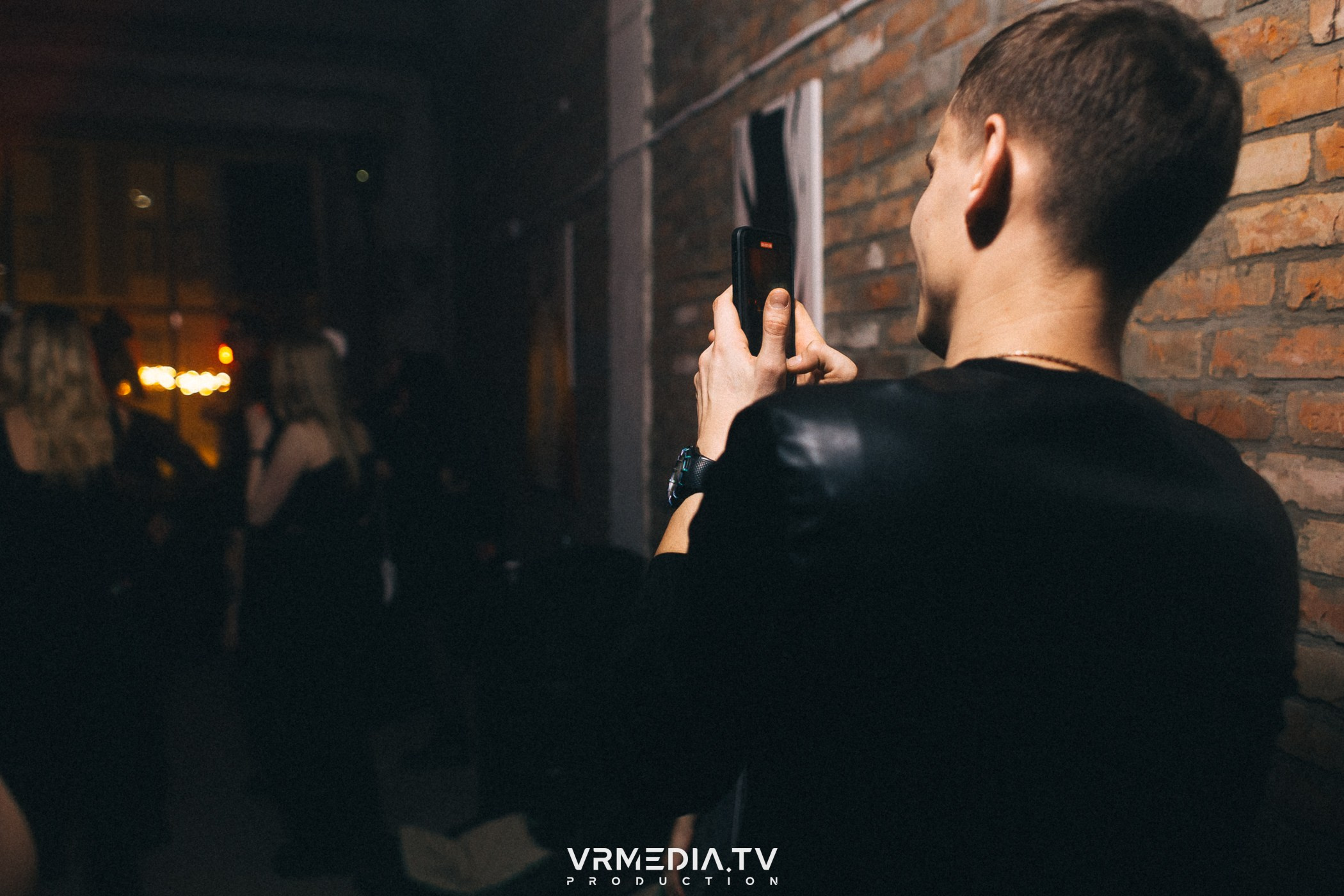 WEEKEND HALL в культурном пространстве «Редакция»