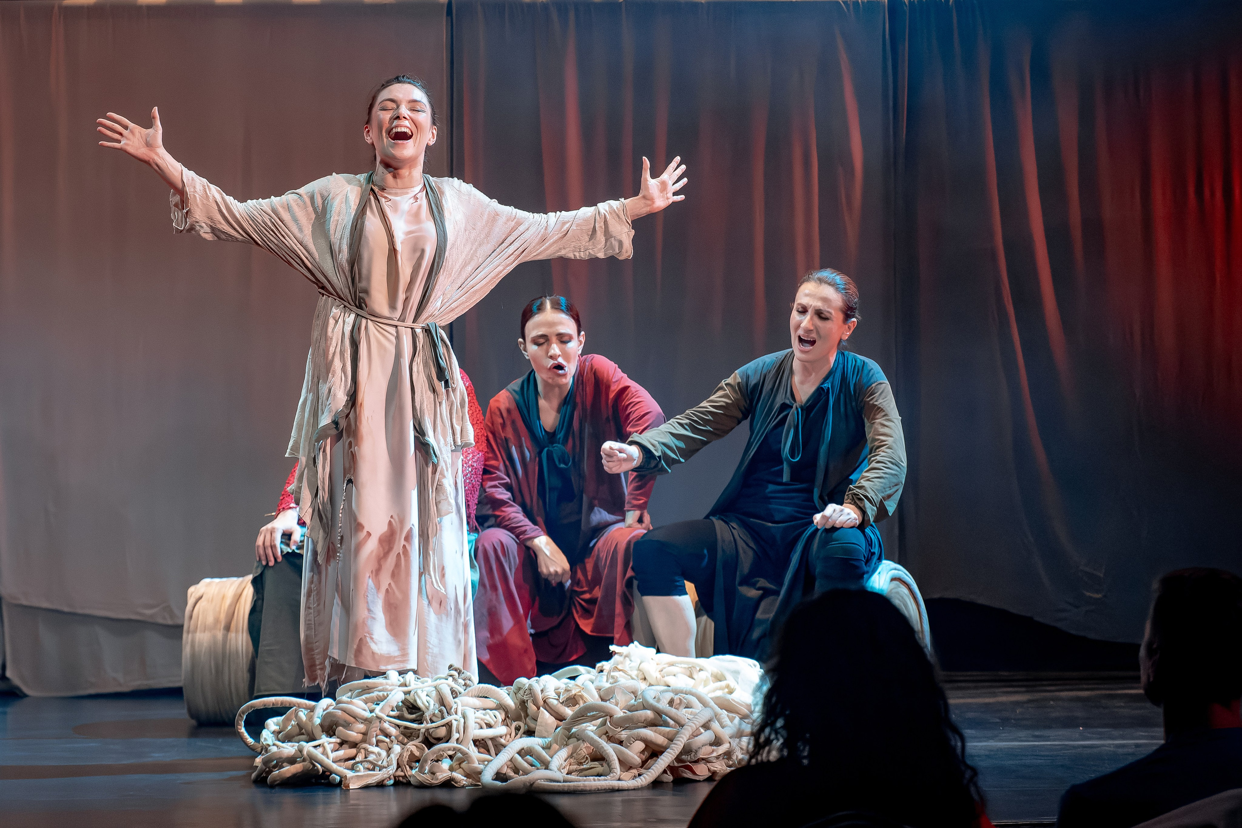 «БезДна», театр Арлекиниада. Фотограф и режиссер Московко Екатерина