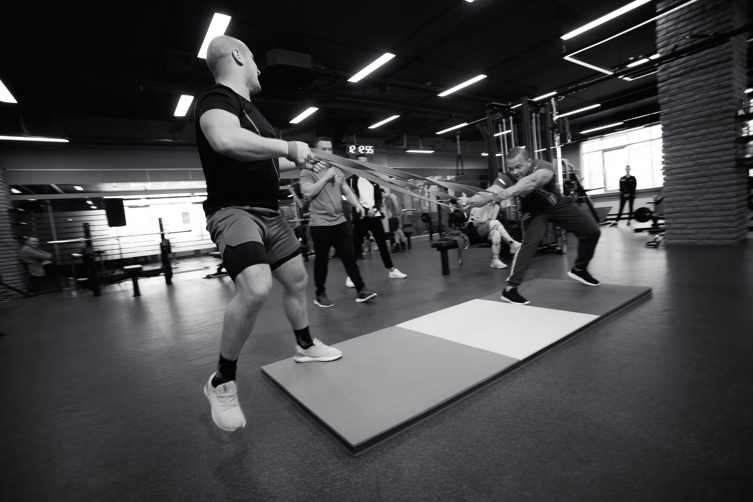 РЕПОРТАЖ: ФИТНЕСС-КЛУБ X-FIT. Профессиональный фотограф в Ижевске Леша Петров