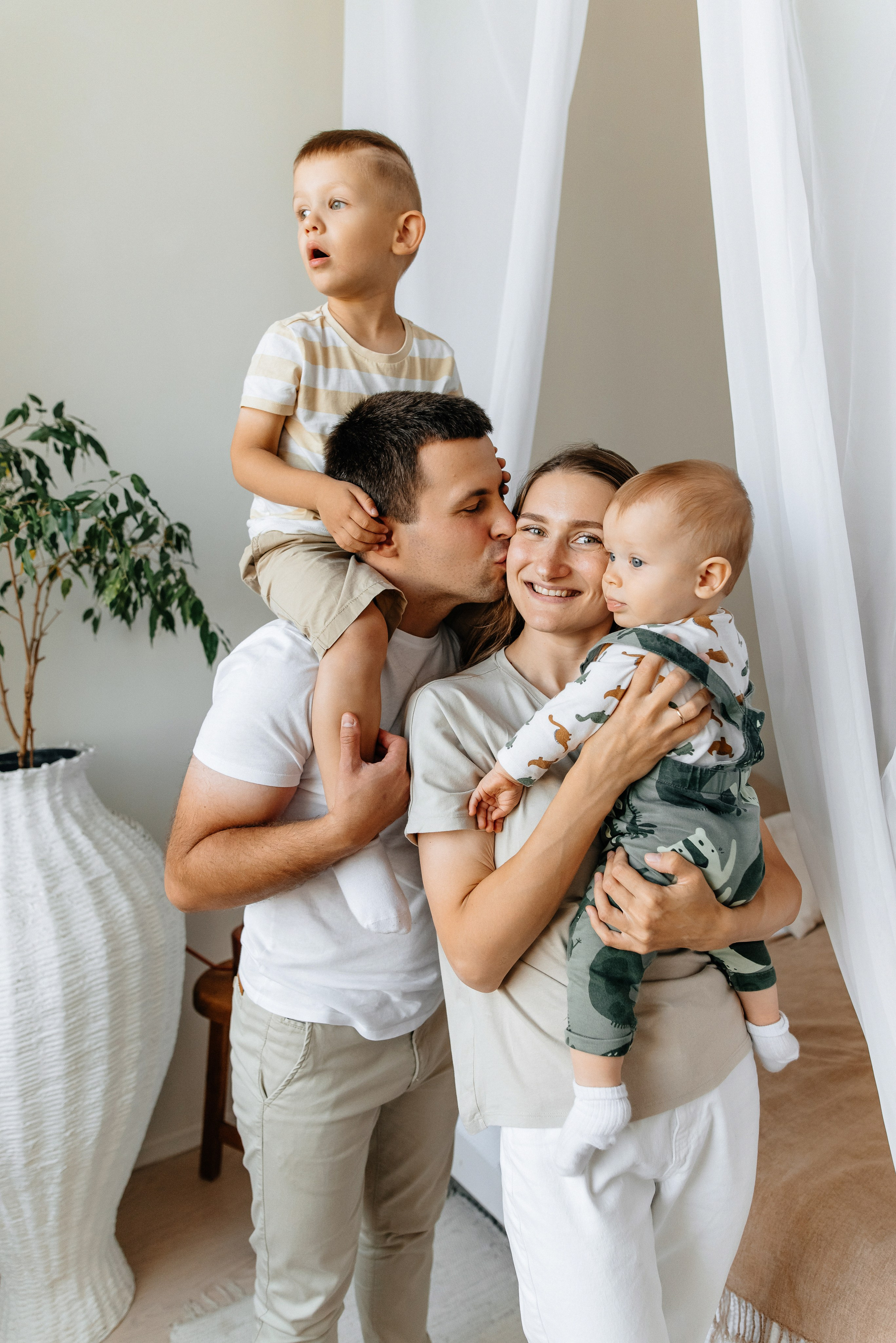 Алеся, Антон, Егор и Богдан. Свадебный и портретный фотограф в Минске Татьяна Лобода