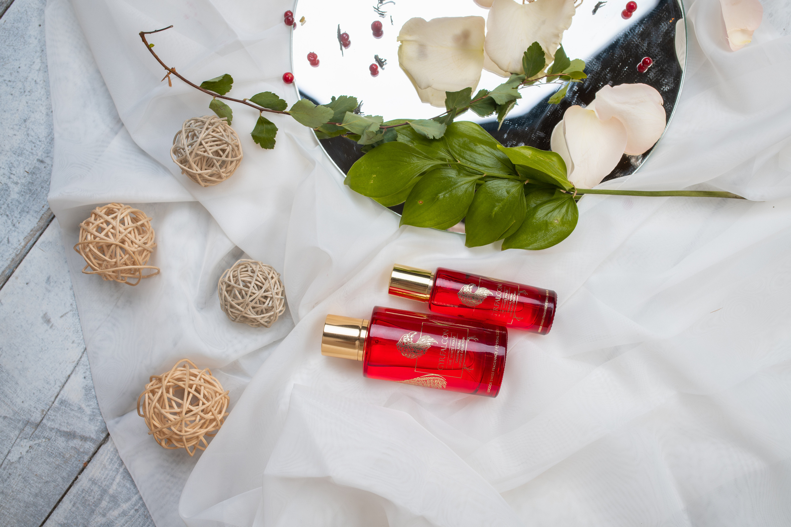 Luxodor — парфюм — контент для соцсетей. Фотограф в Москве — Новиков Владислав