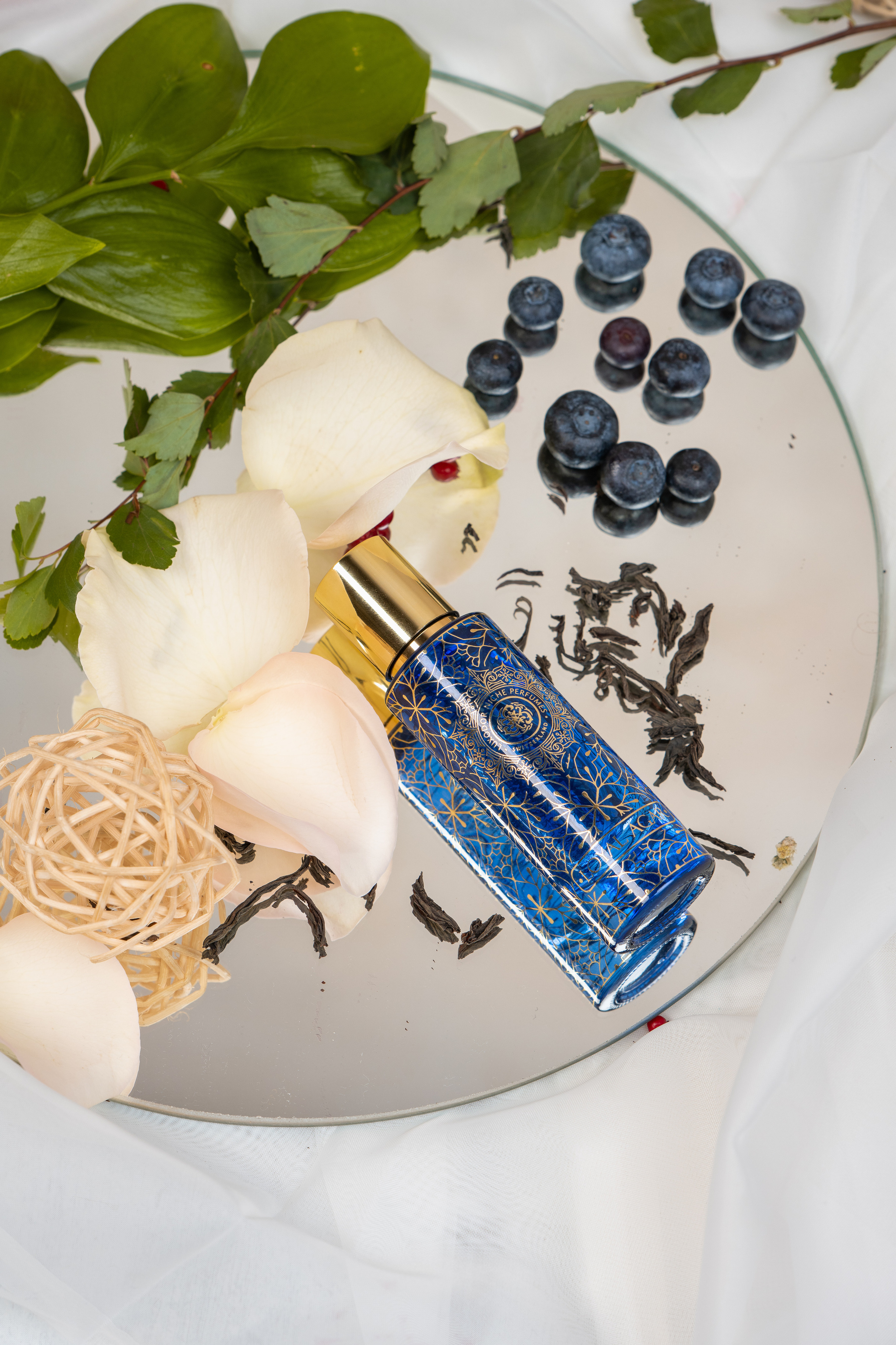 Luxodor — парфюм — контент для соцсетей. Фотограф в Москве — Новиков Владислав