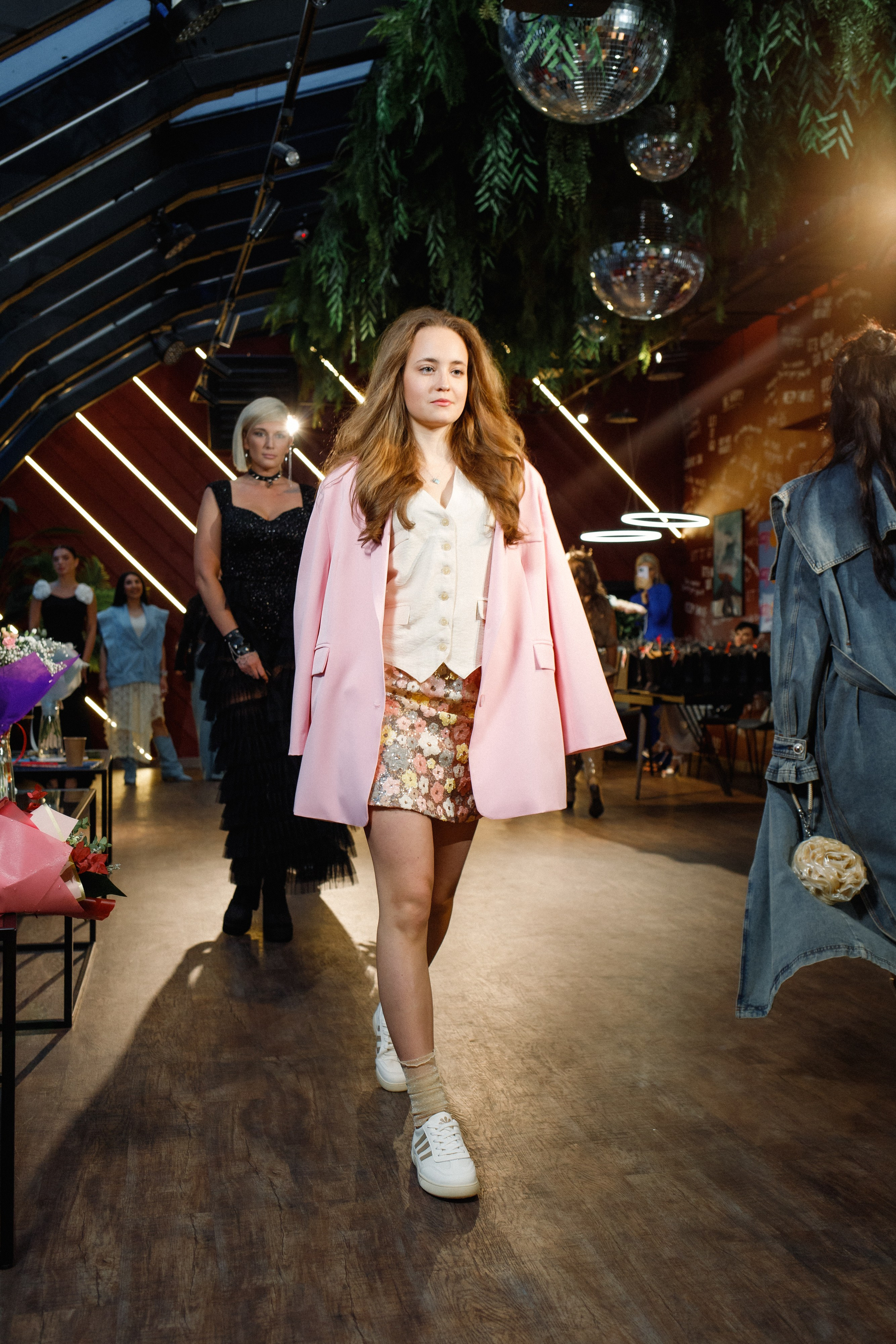 QUEEN KHV [12 ЛЕТ]. СВОИ. ФОТООТЧЕТЫ-СОБЫТИЯ-МЕСТА