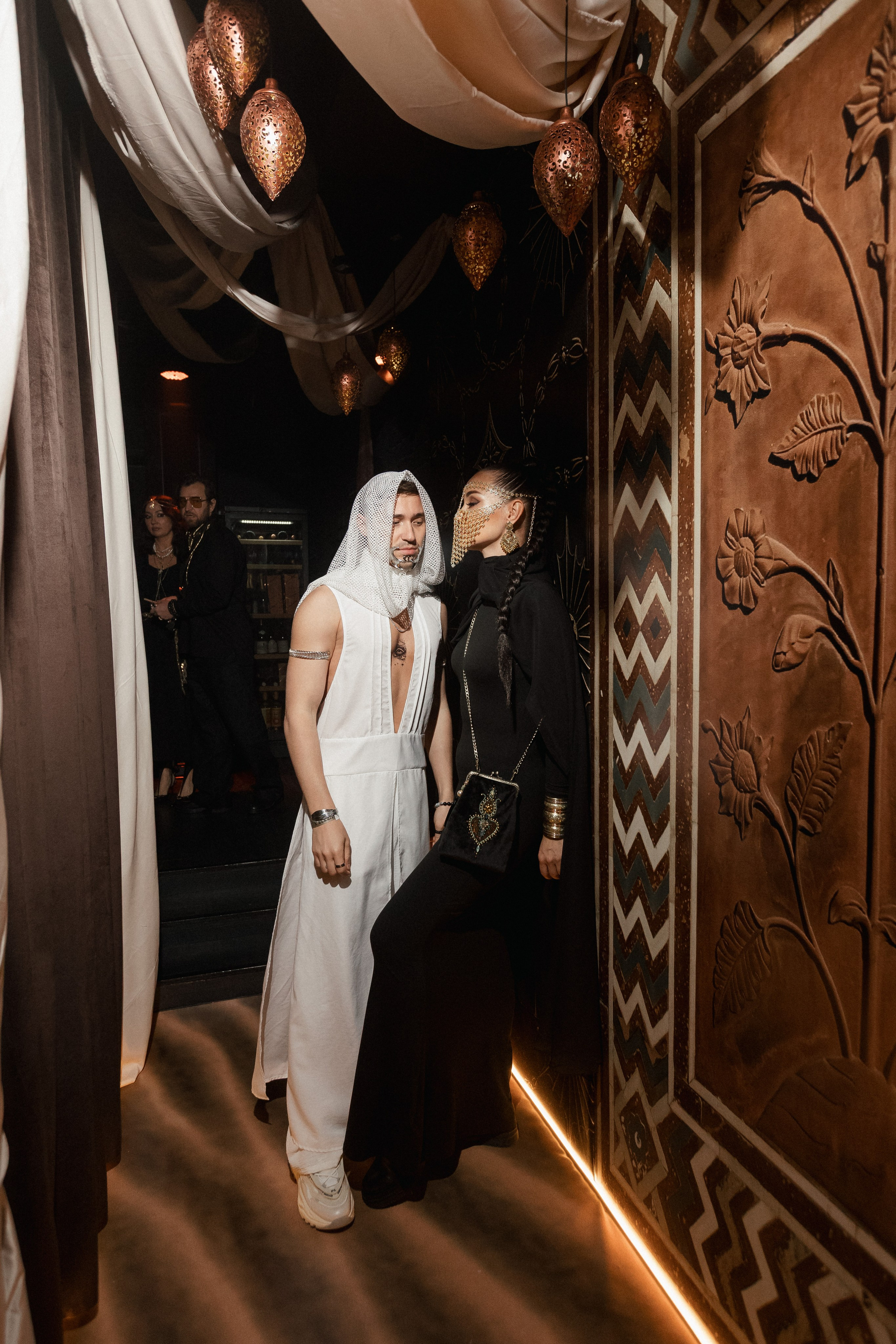 ILLEGAL FRIENDS — MIRAGE [PART I]. СВОИ. ФОТООТЧЕТЫ-СОБЫТИЯ-МЕСТА