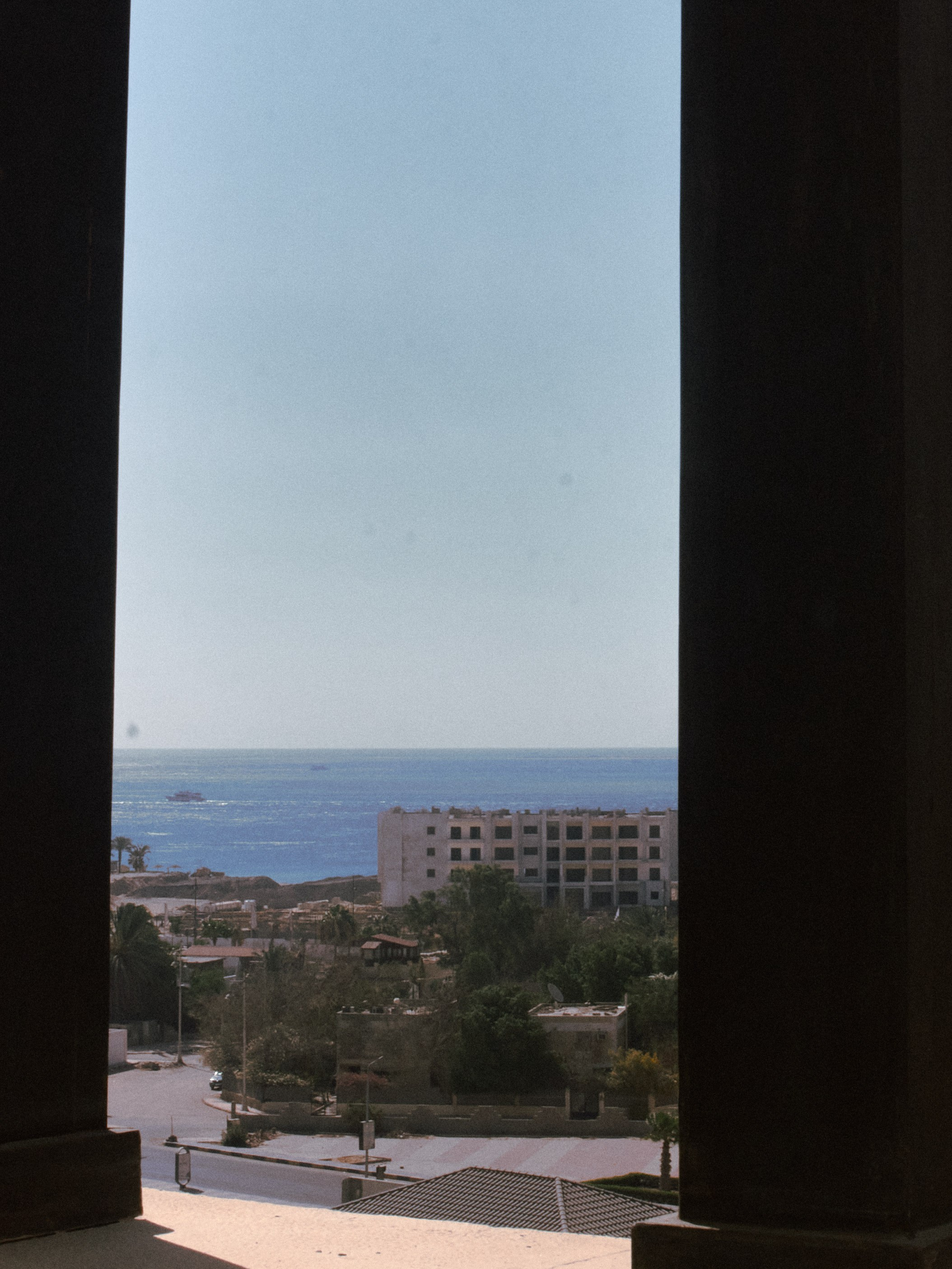 Проверяя камеру. Jorgis — фотограф в Хургаде / обучение фотографии