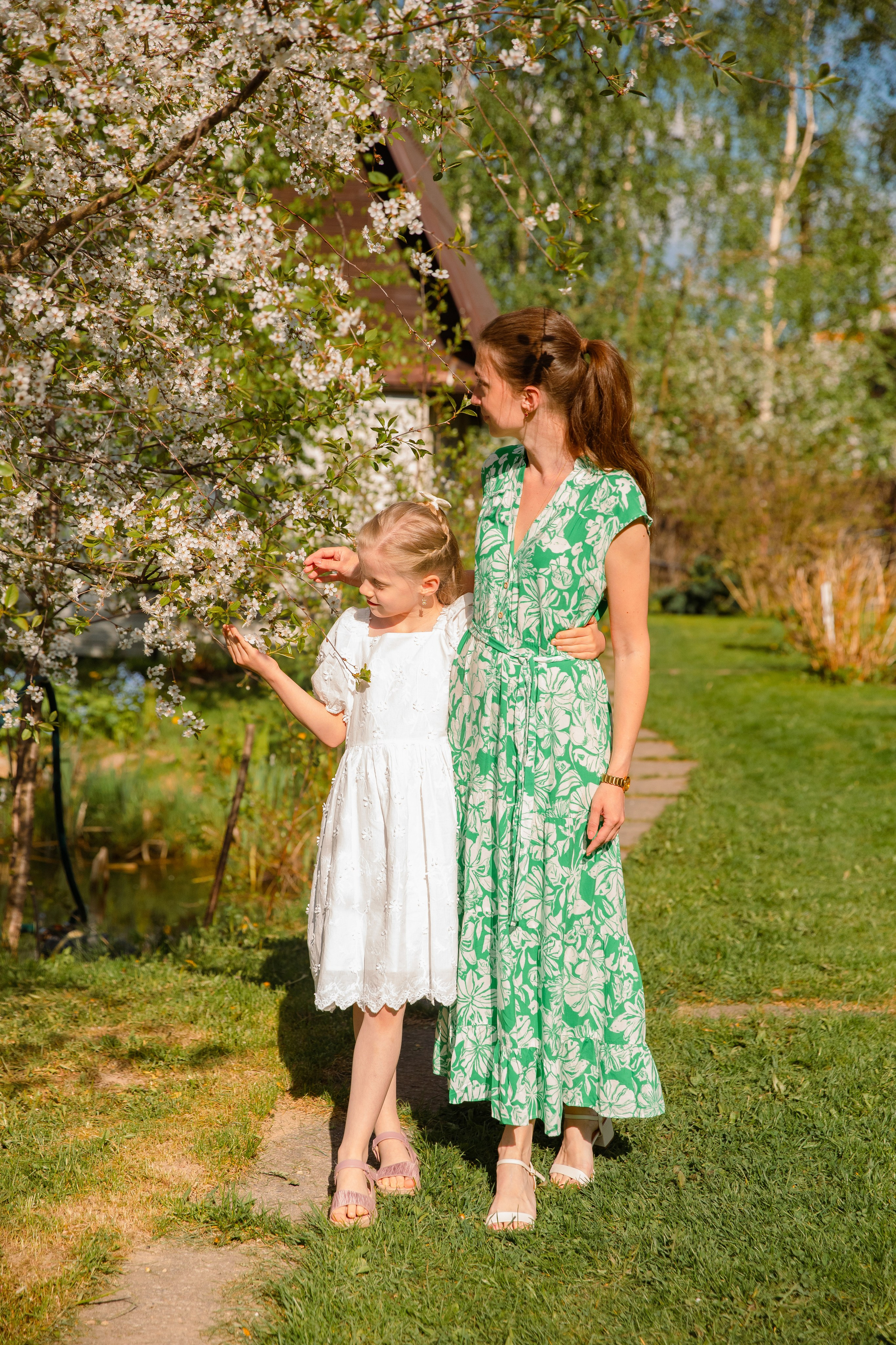 Цвет яблони. Свадебный и семейный фотограф в Санкт- Петербурге Гугучкина Полина