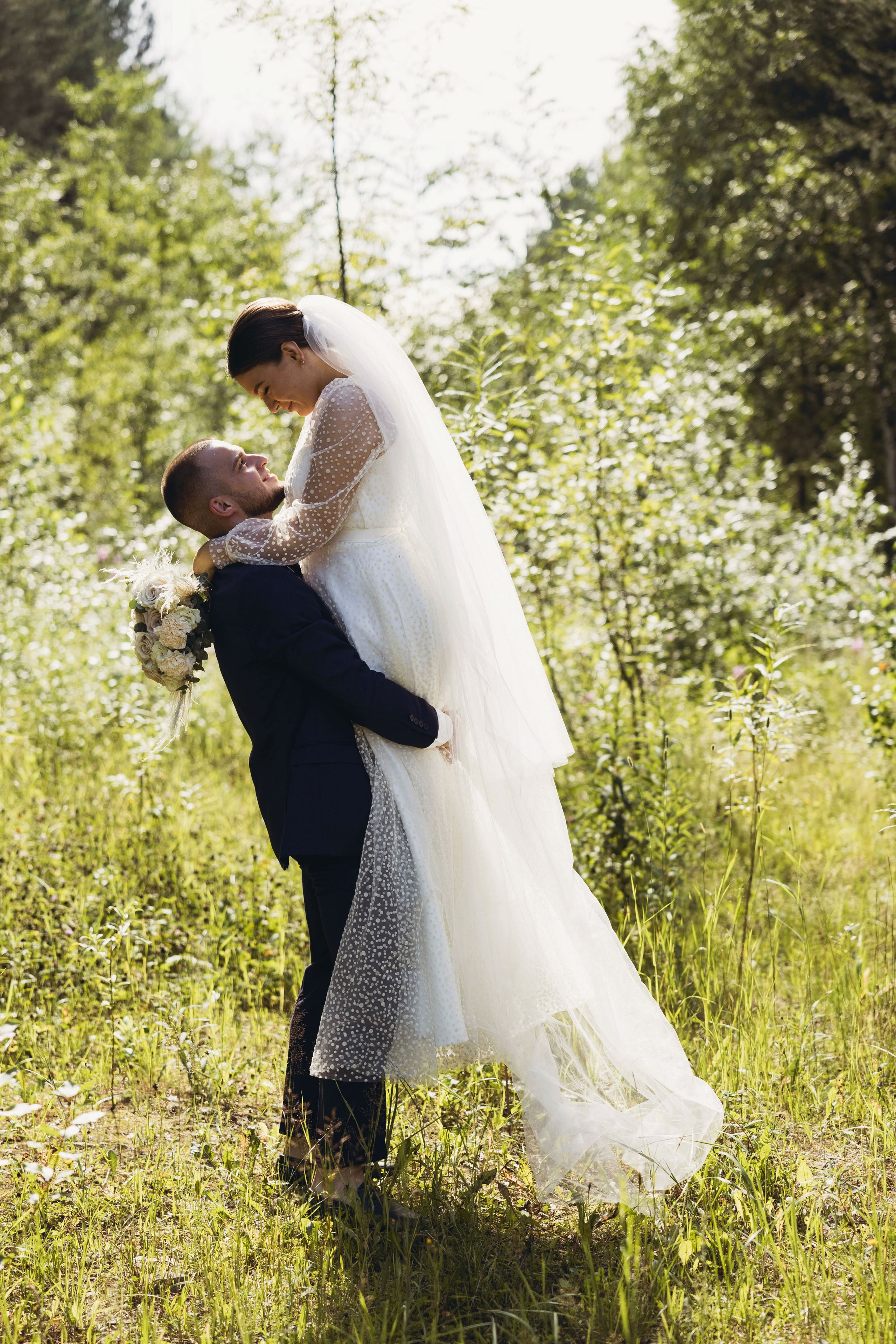 Никита и Ульяна (максимальный — Винотека). Свадебный и семейный фотограф в городе Сургуте Стерликова Светлана