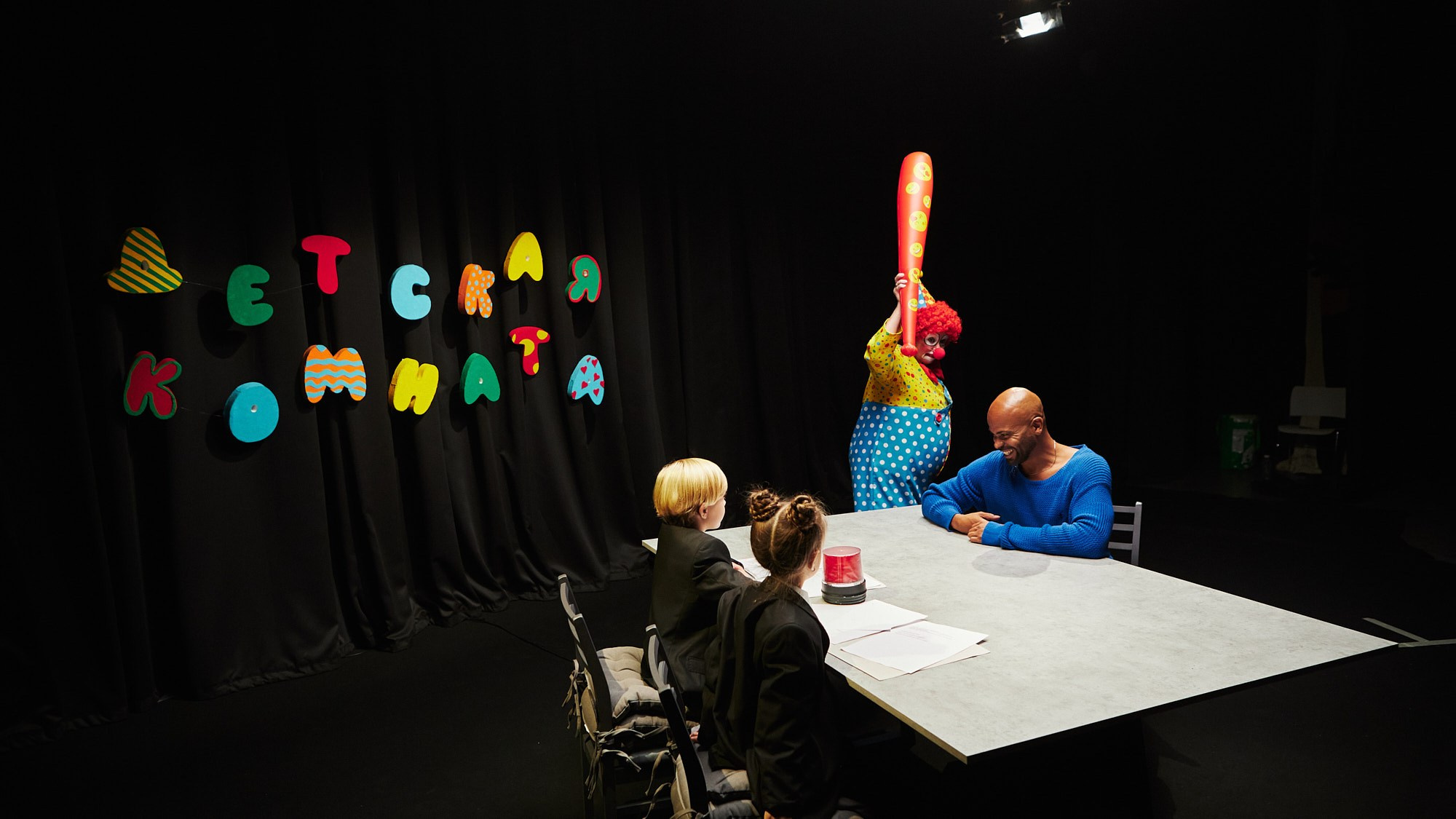 Репортажная съёмка шоу «Детская комната» — бэкстейдж и атмосфера. Репортажный фотограф в Москве — Дмитрий Тарасов | Съёмка мероприятий, концертов, корпоративов