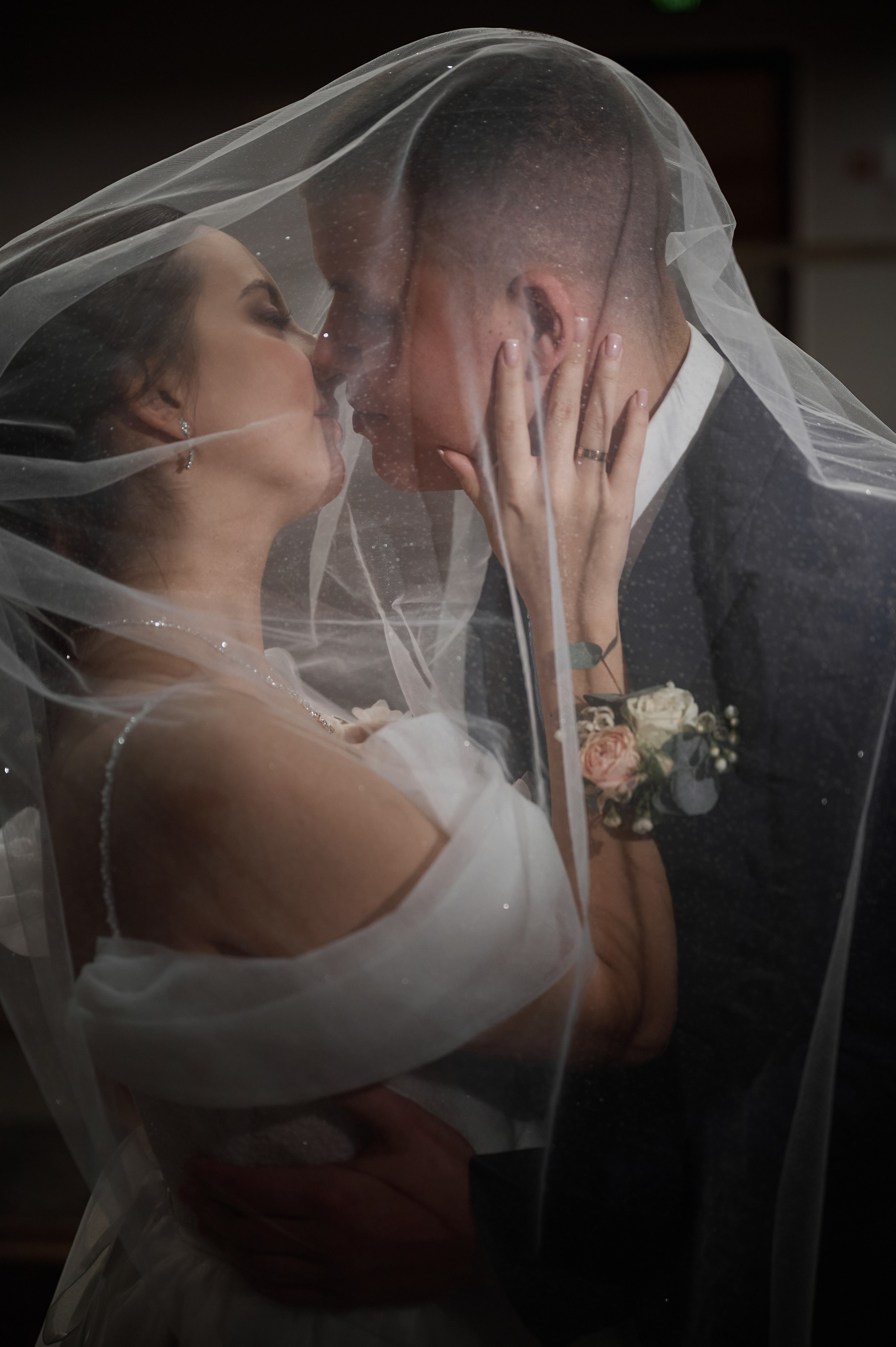 Свадебная фотосессия в СК Рояль Тула. Свадебный фотограф в Туле Никита Беляев