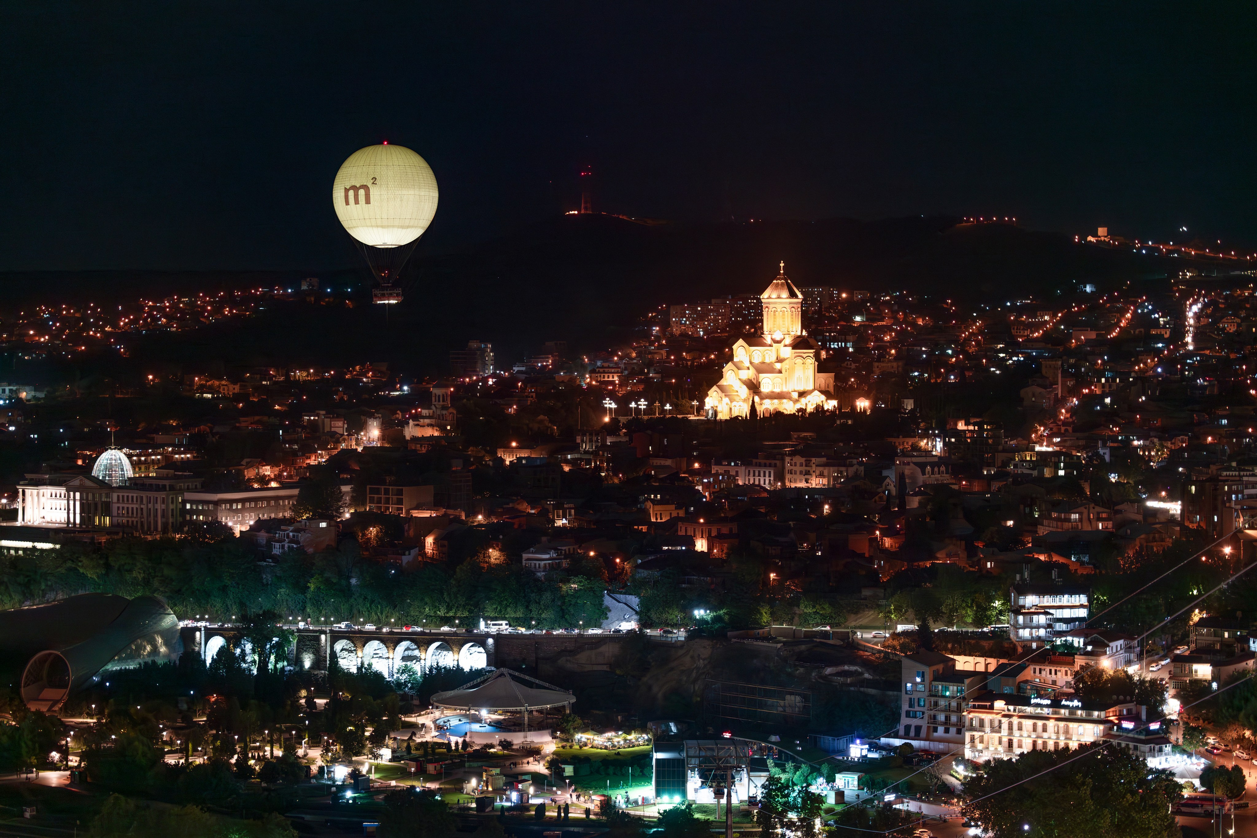 ТБИЛИСИ. ПОБУДЬ ЗДЕСЬ И ЦЕЛЕЕ БУДЕТ ЭТОТ МИР