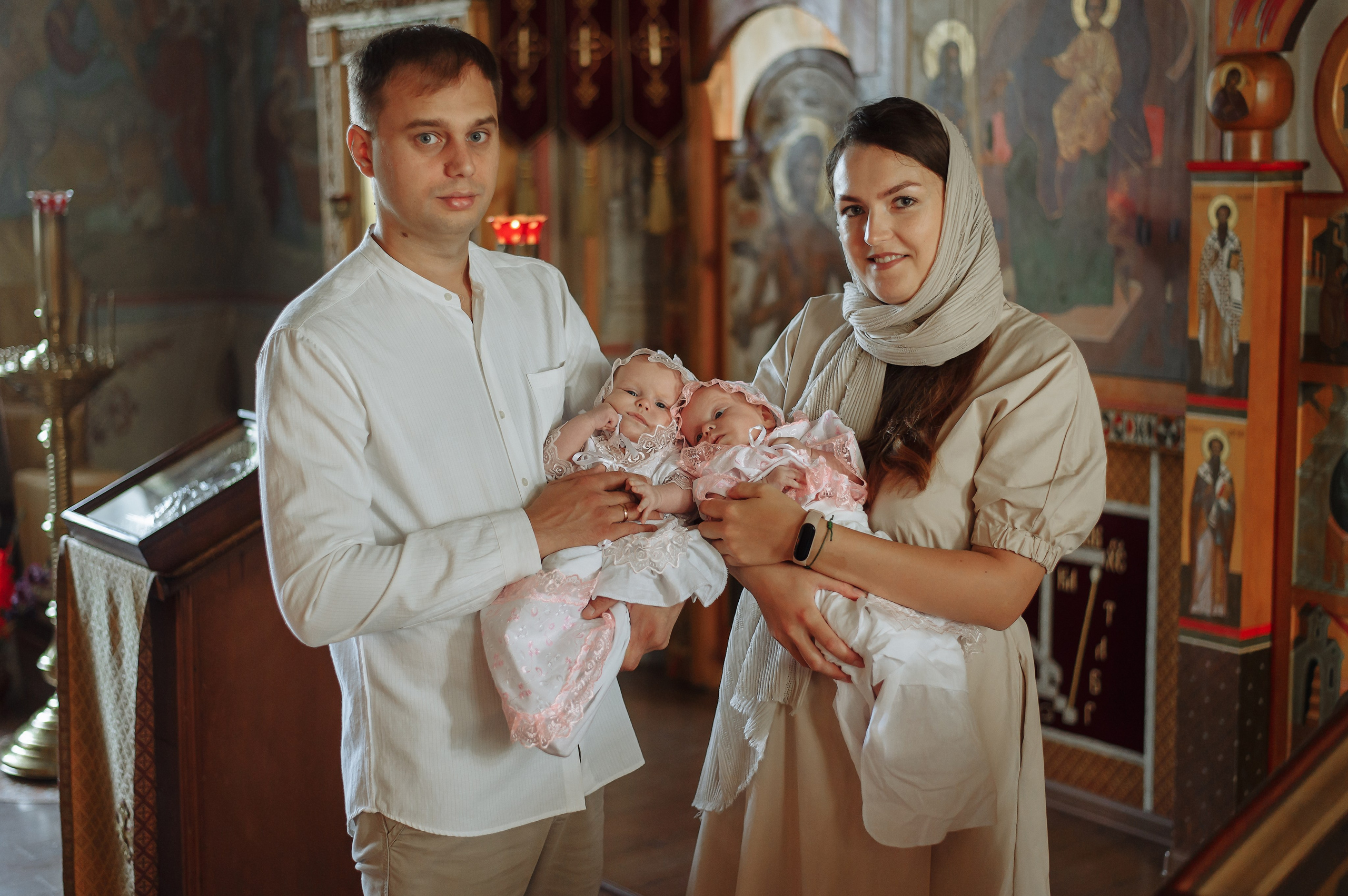 Крестины Насти и Василисы. Свадебный и семейный фотограф в Сергиевом Посаде, Москве и Московской