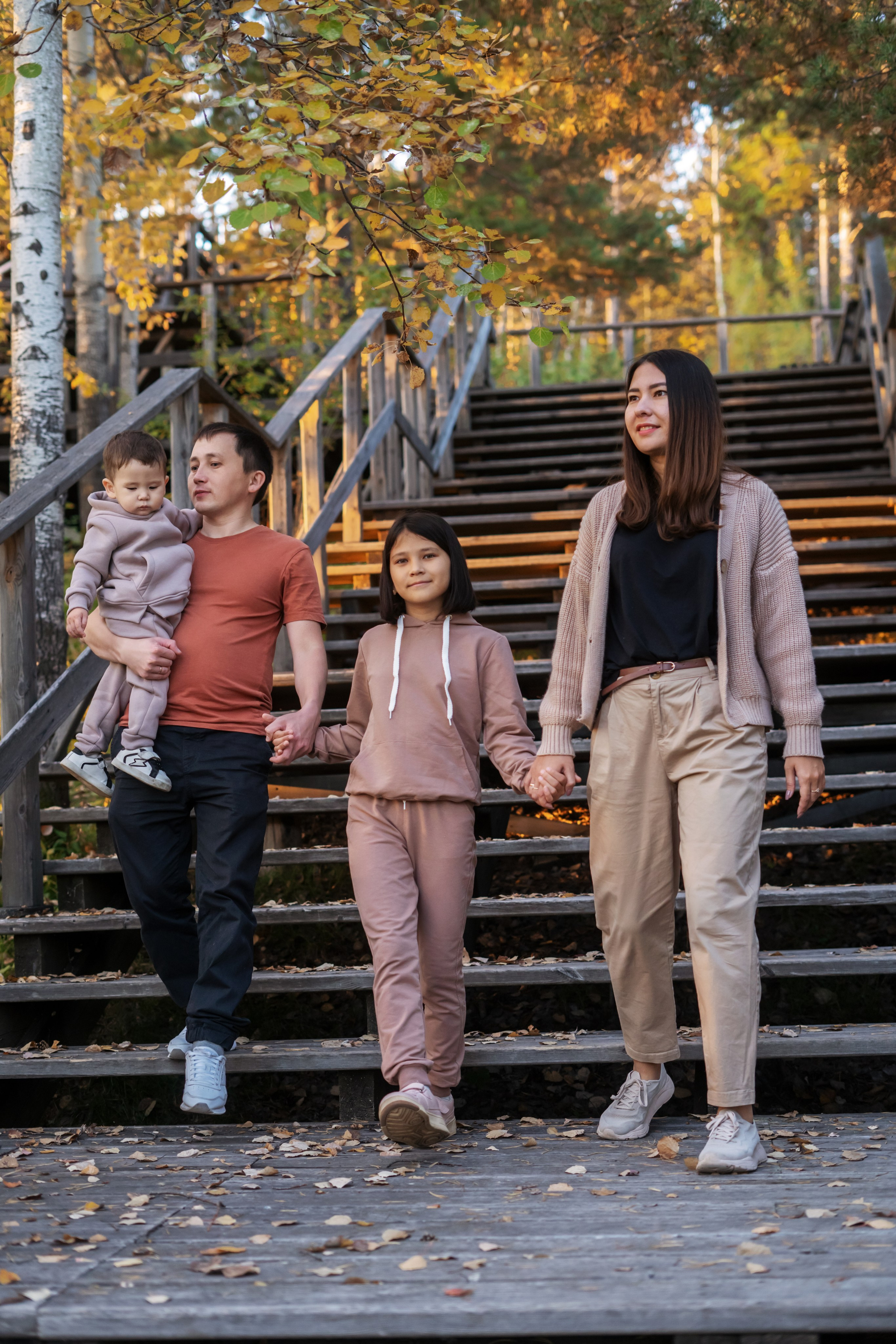 Прогулки. Мила Посвит Фотограф новорожденных в Тобольске