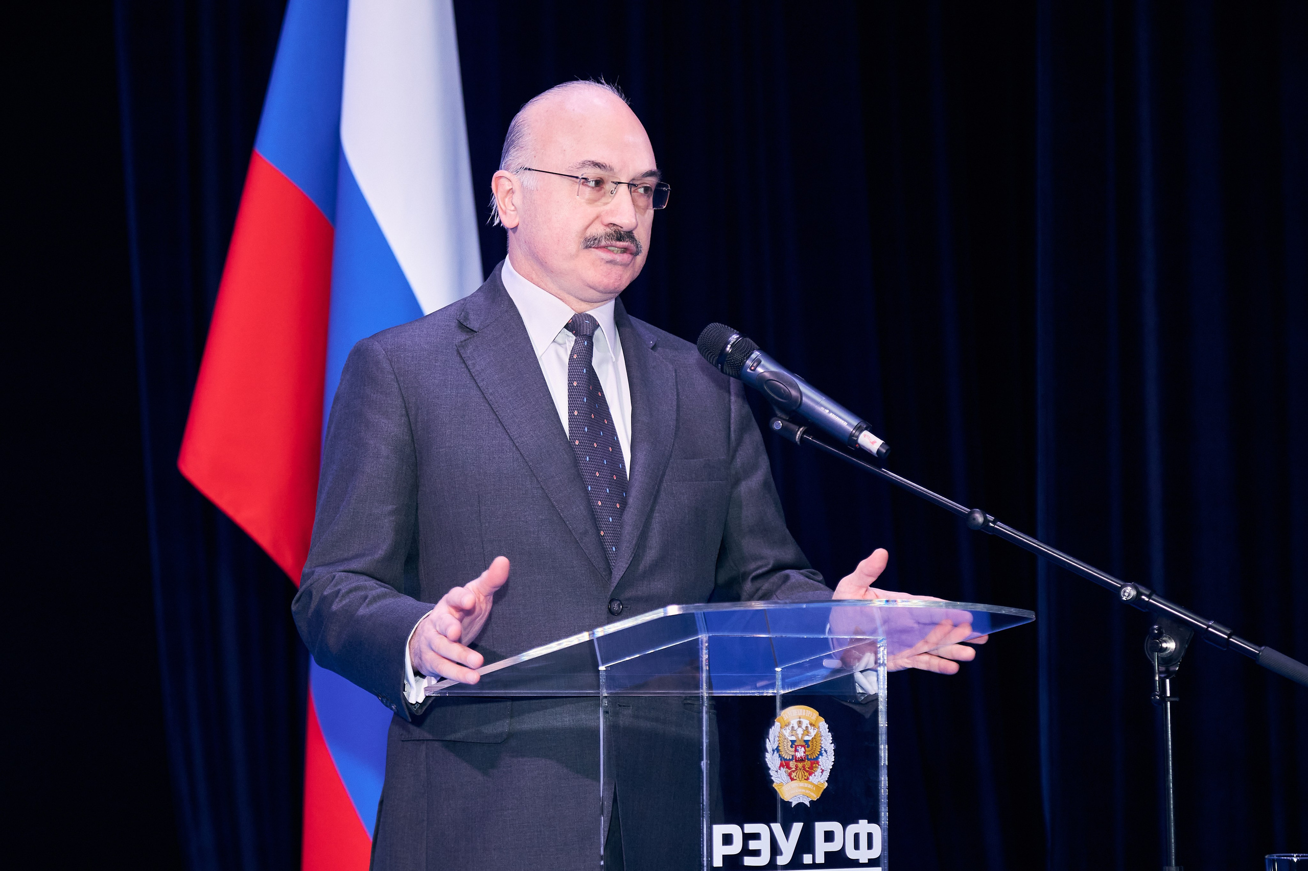 Седьмой профессорский форум. Фотограф Савченко Люба. Москва