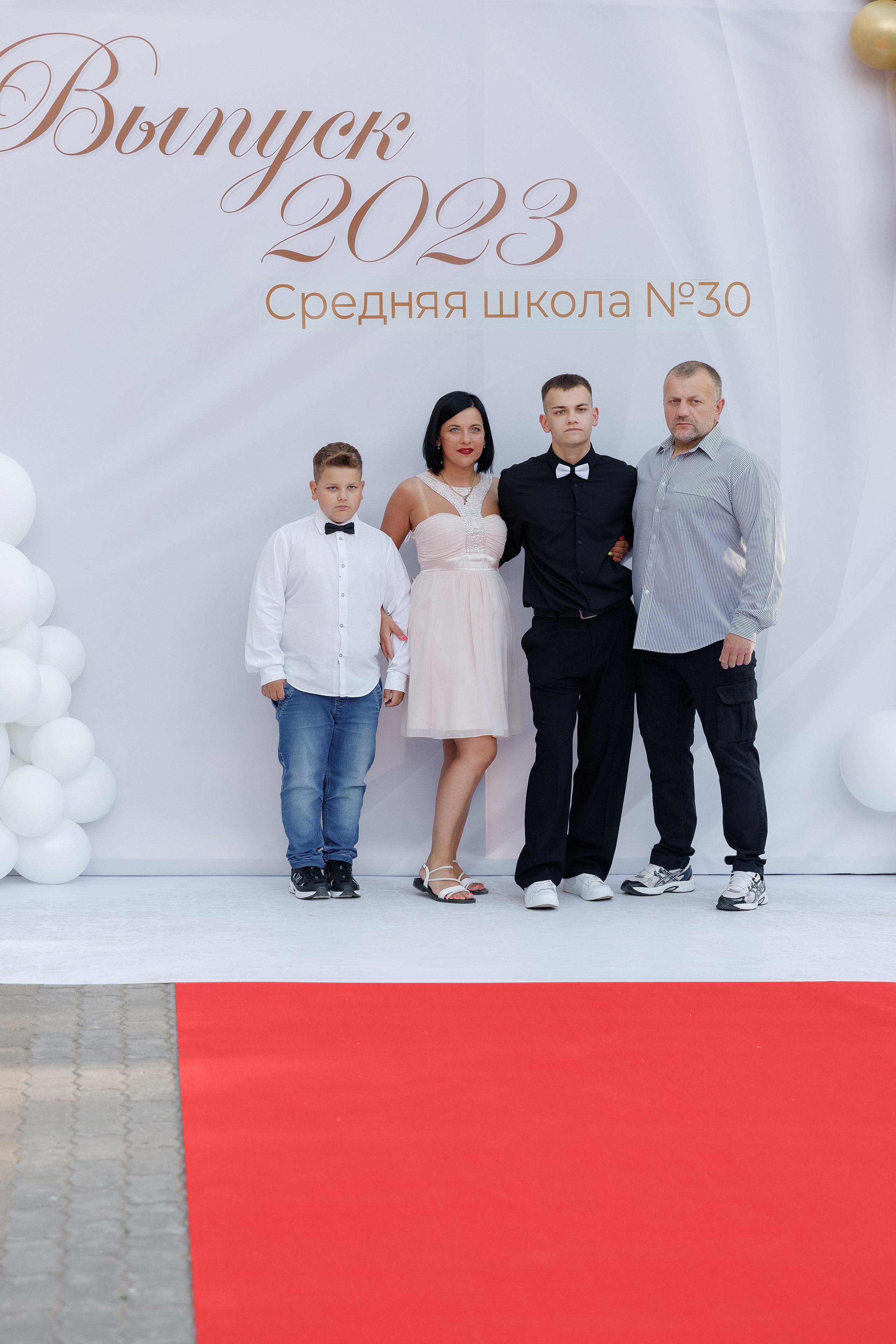 Школьный выпускной 2023 год в Минске. Свадебный фотограф в Минске/Беларуси Сергей Спиридонов