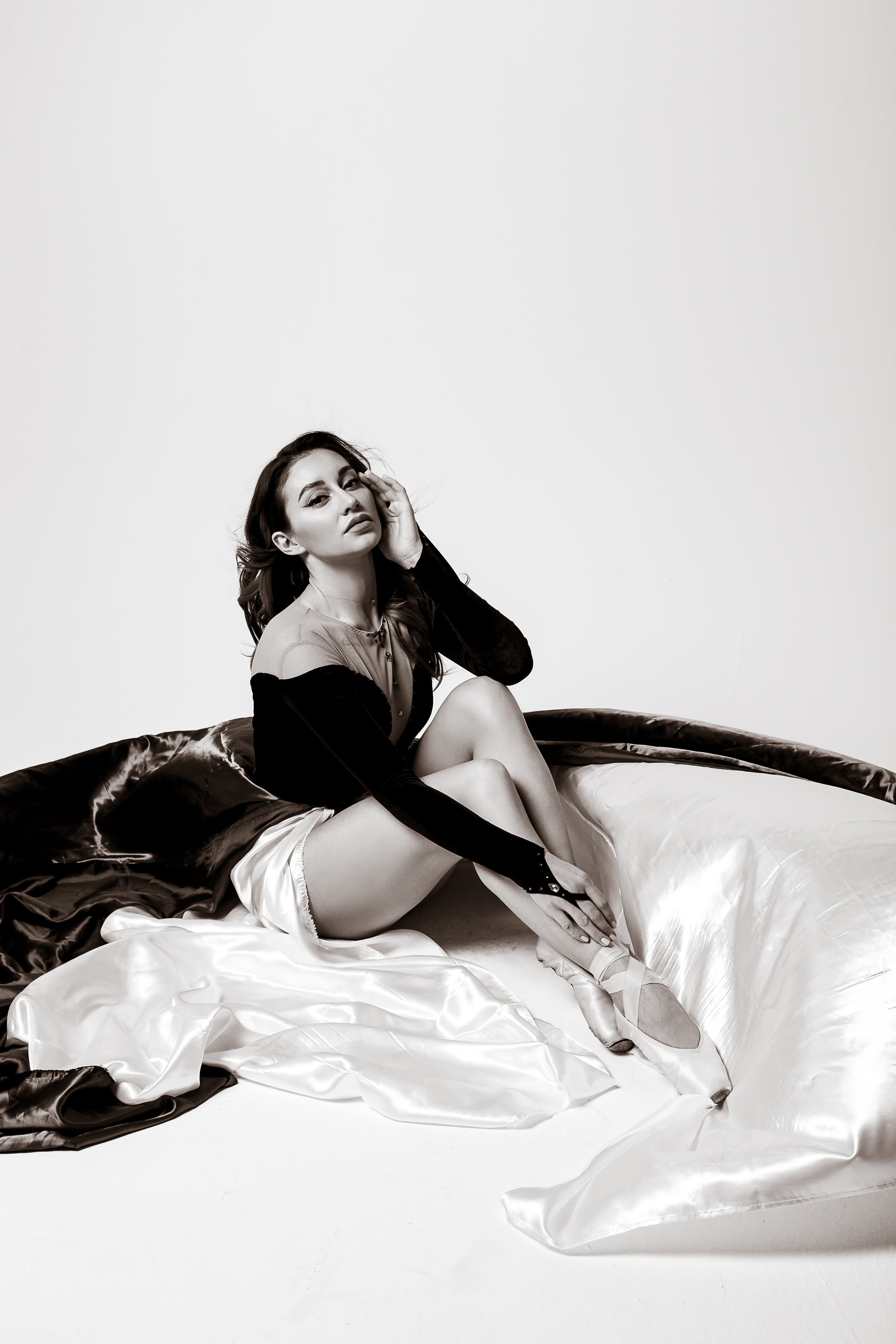Чёрно-Белое фото. Бренд‑фотограф в Москве | Rina _Sphoto — личный и бизнес‑контент