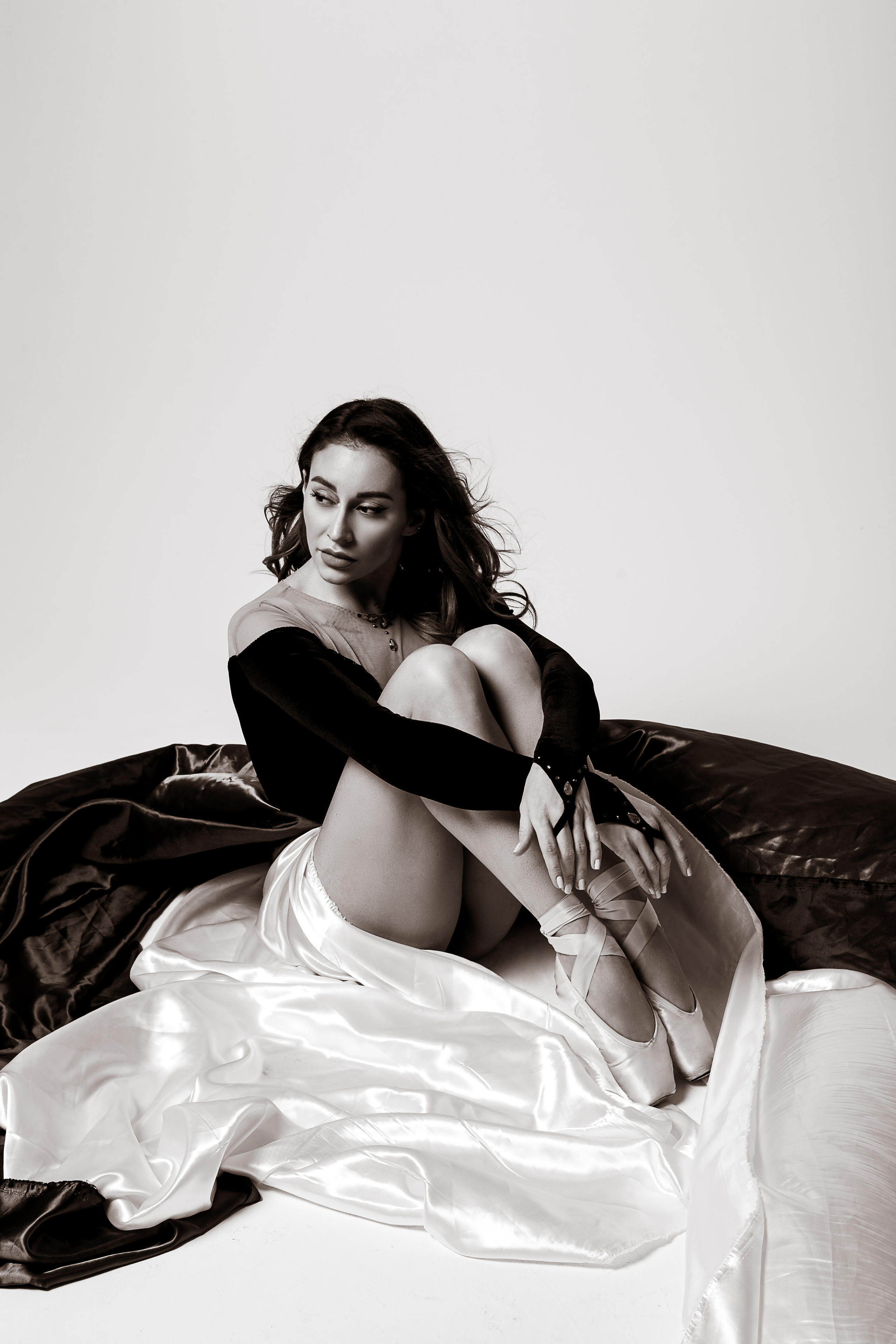 Чёрно-Белое фото. Бренд‑фотограф в Москве | Rina _Sphoto — личный и бизнес‑контент
