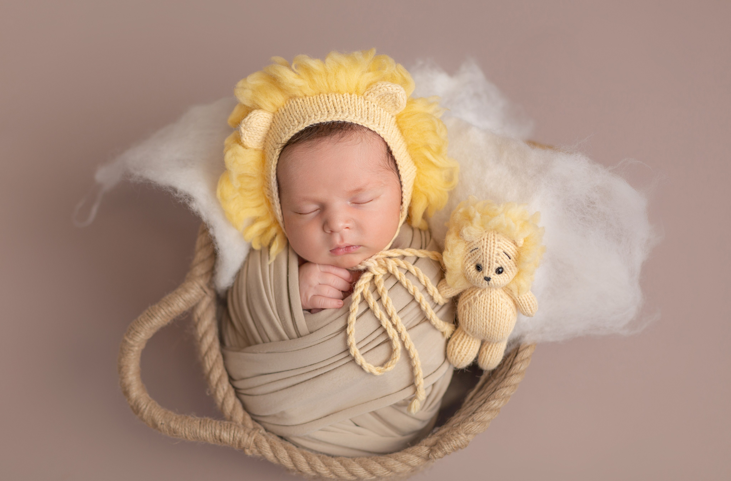Новорожденные. Фотограф новорожденных в Симферополе Эльмира тизе