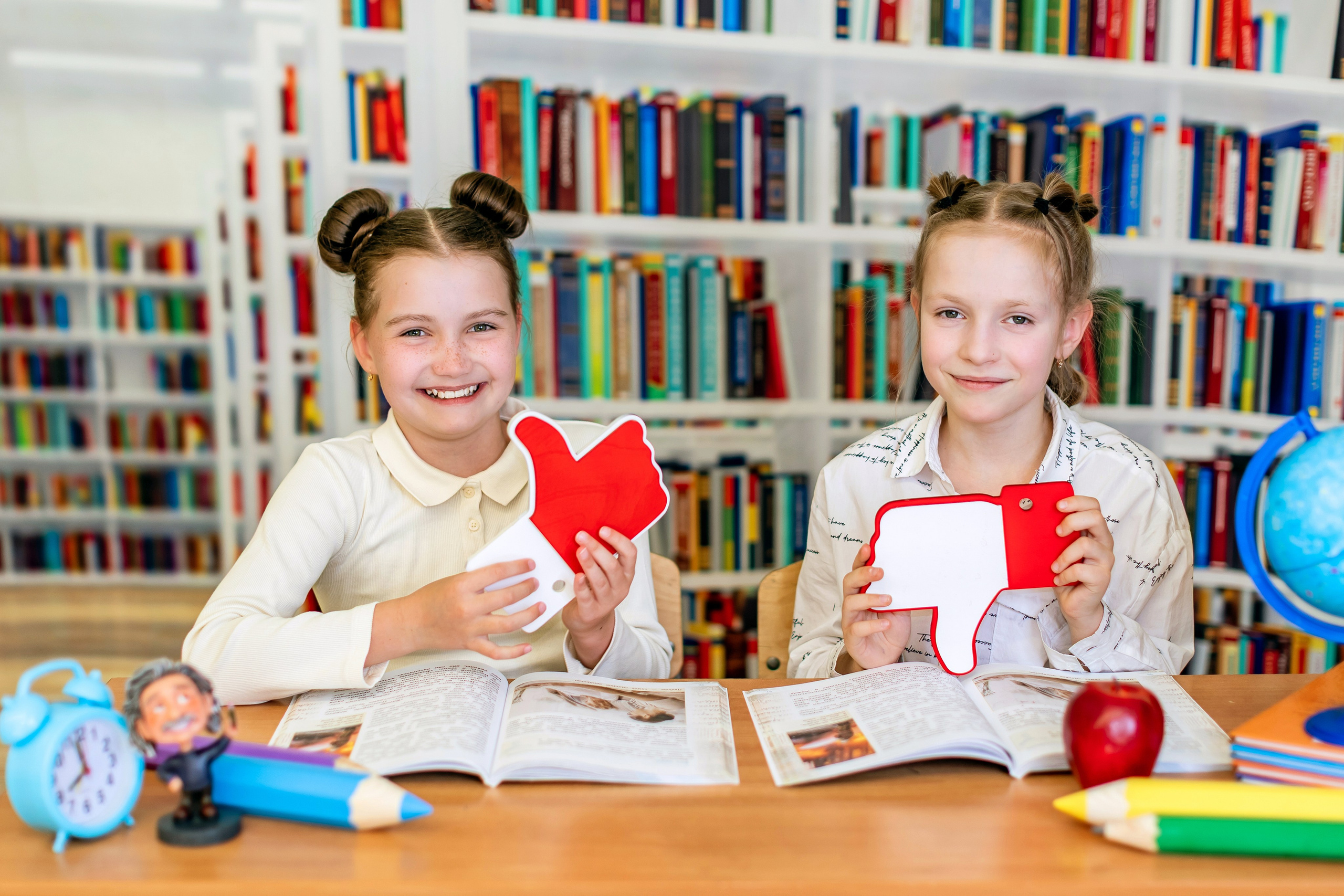 ГАЛЕРЕЯ фотографий для Начальной школы 1-4. Фотограф и видеограф Москва. Свадебный фотограф, видеограф. Выпускные альбомы. Оживающие альбомы