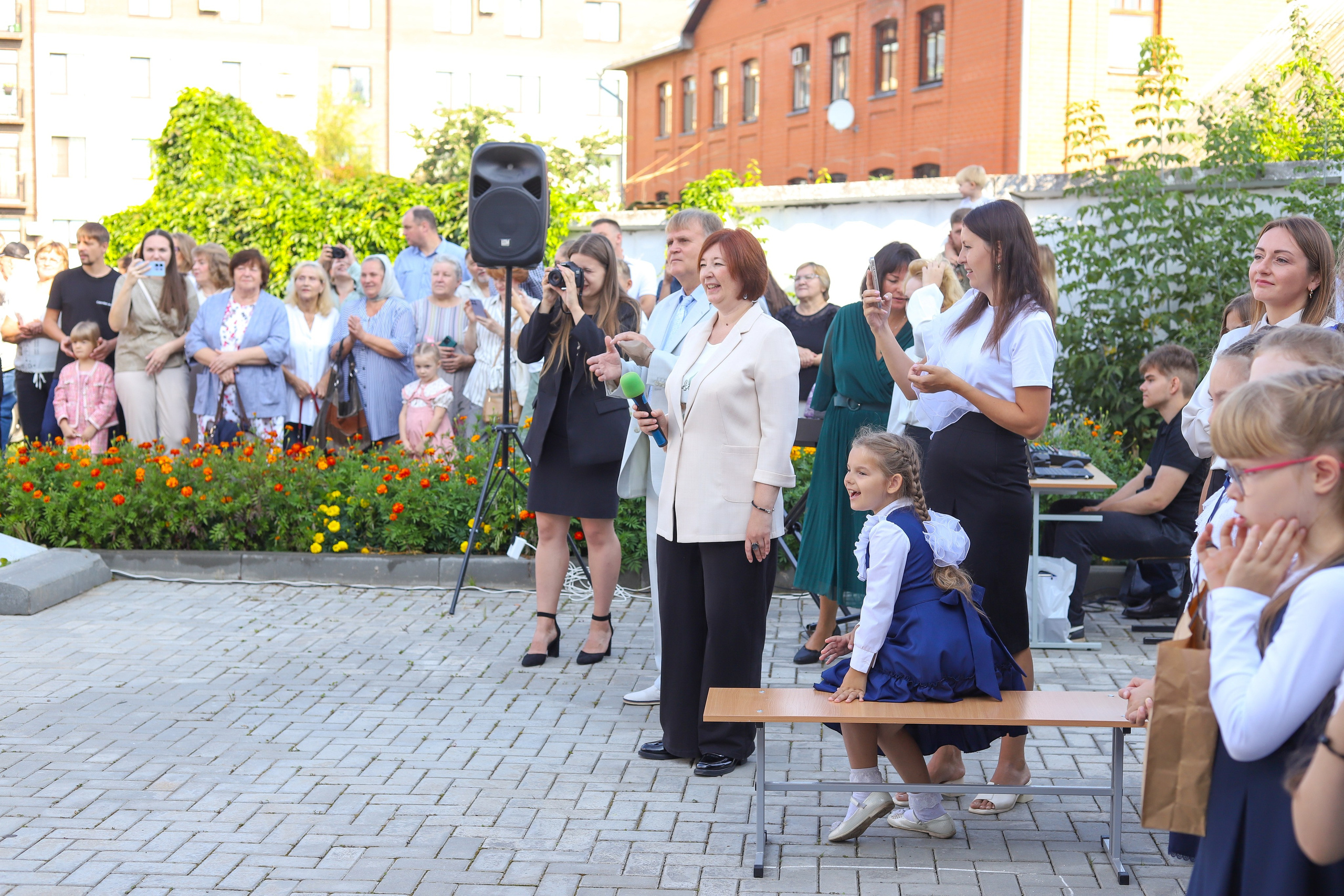 1 сентября. Выпускные альбомы, индивидуальные фотосессии в Костроме