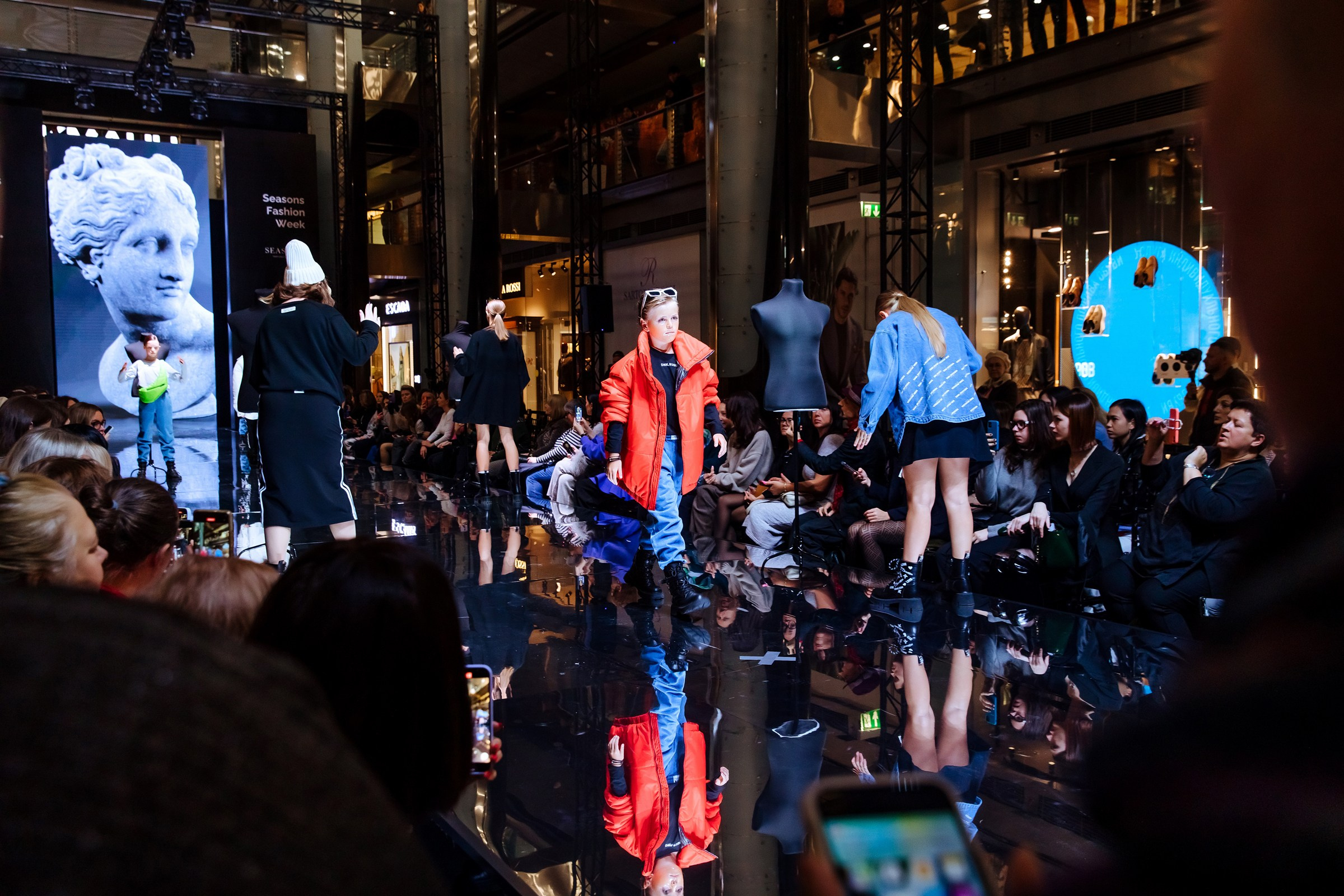 SFW. Любовь Чуляева — свадебный фотограф в Москве и Европе