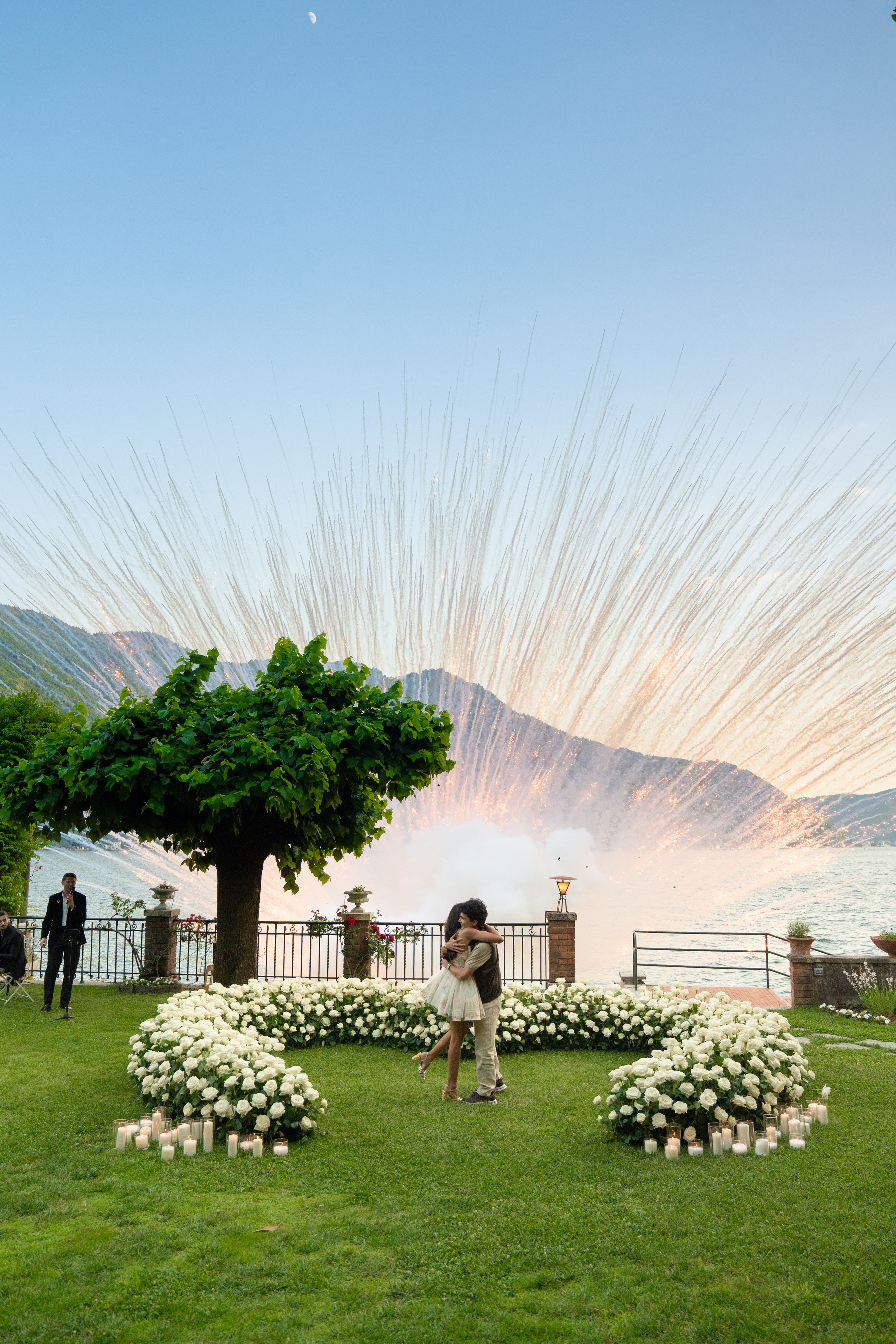 Lake Como Proposal. Valeria Coconova Photographer Italy Como Milan