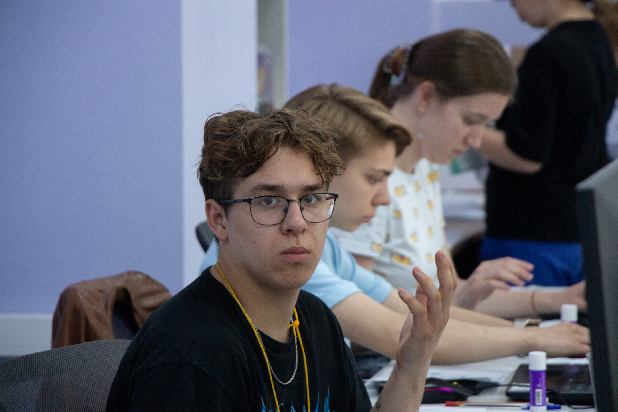 Приёмная компания «ПРОФЕССИОНАЛИТЕТ». Design by — фото, обучение, портфолио. Фотограф Рязань