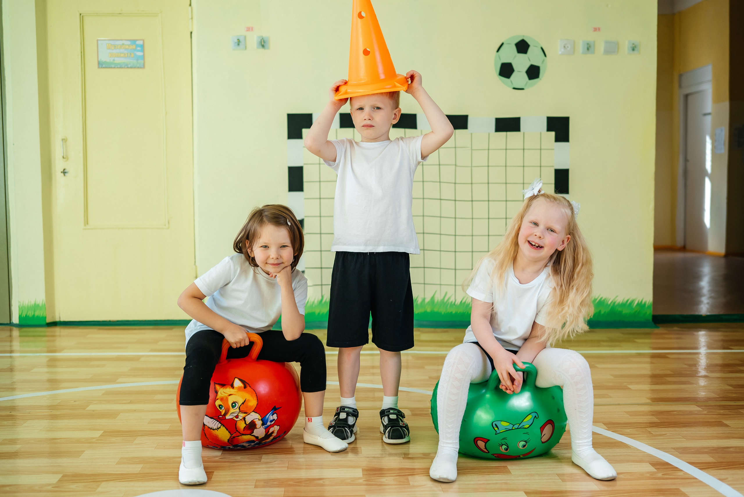 Детский сад. Фото. Современные выпускные альбомы. Воткинск