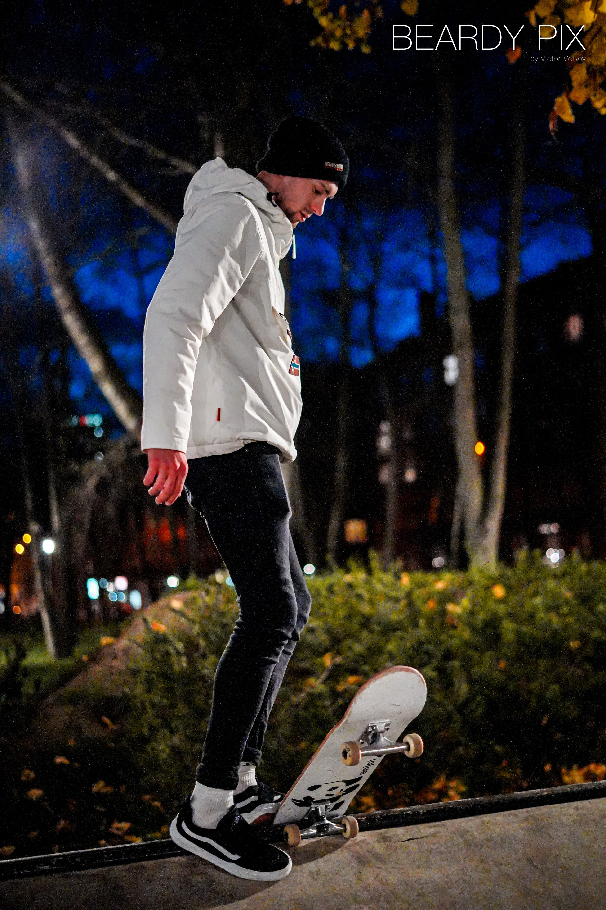 Однажды В Скейт Парке. Beardy Pix