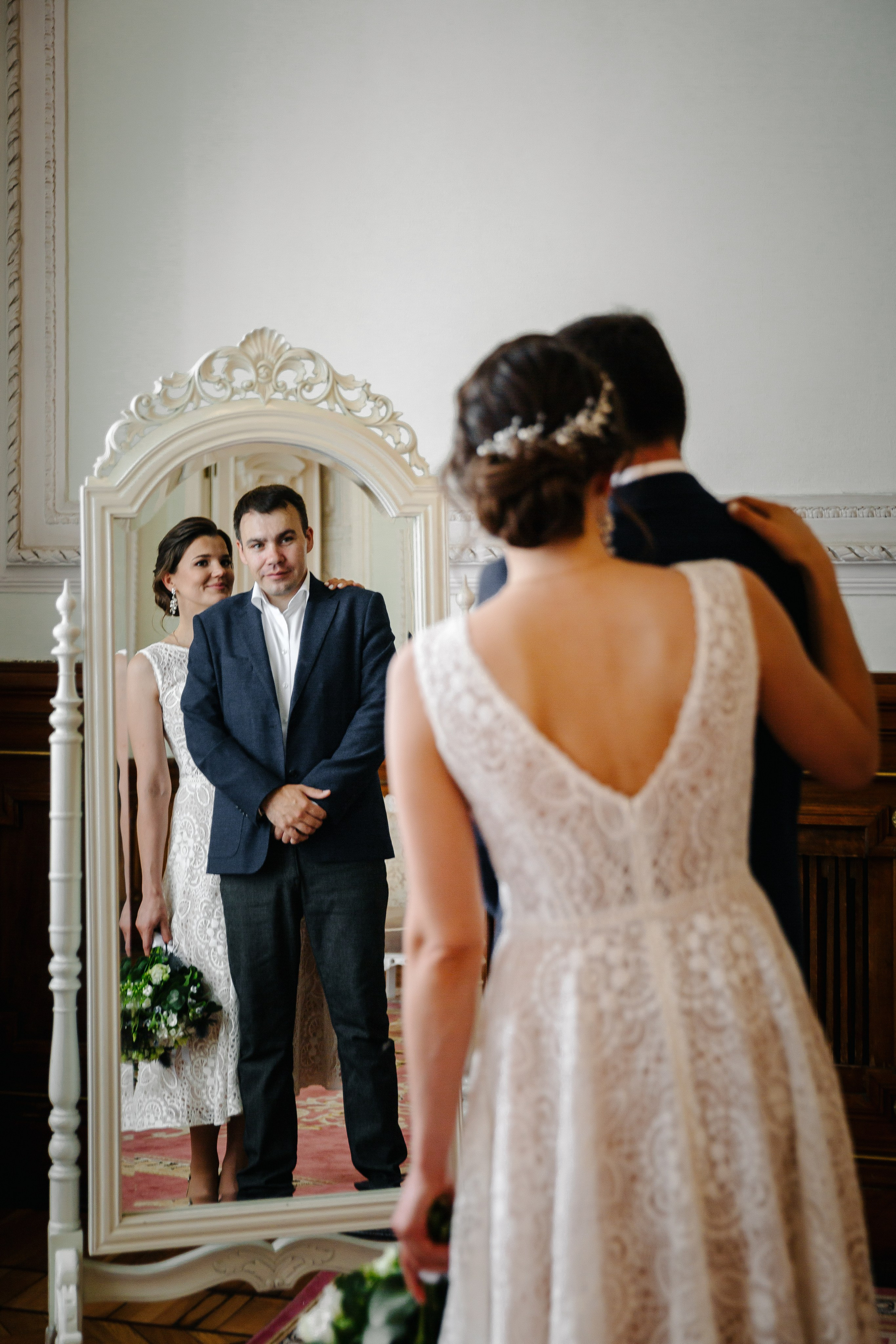 ДВОРЕЦ № 1 | Июль, Исаакиевская площадь. Свадебный фотограф в Санкт-Петербурге Полина Корзухина