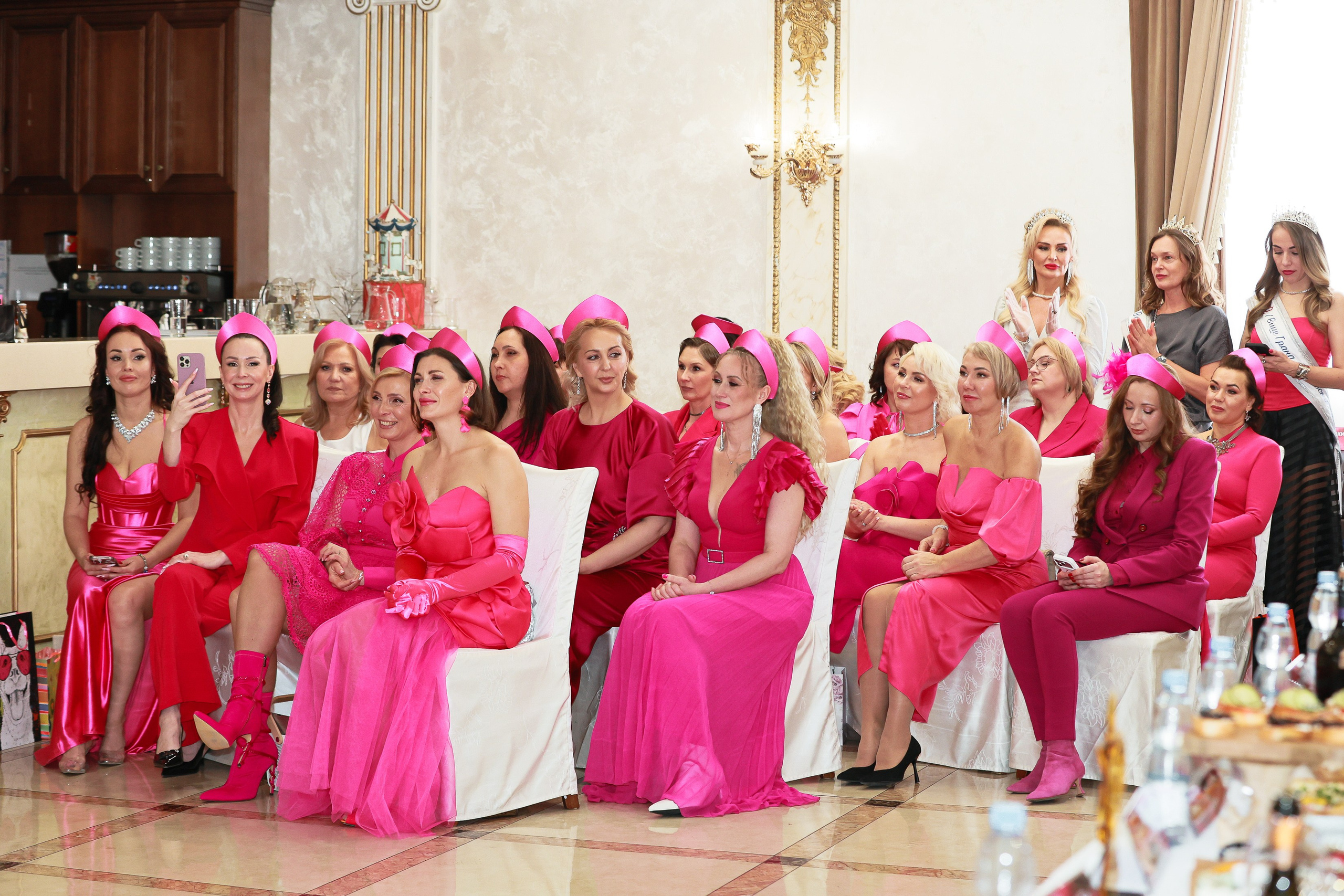 Открытие конкурса красоты элегантного возраста «Гранд Леди». Фотограф Юлия Мальцева