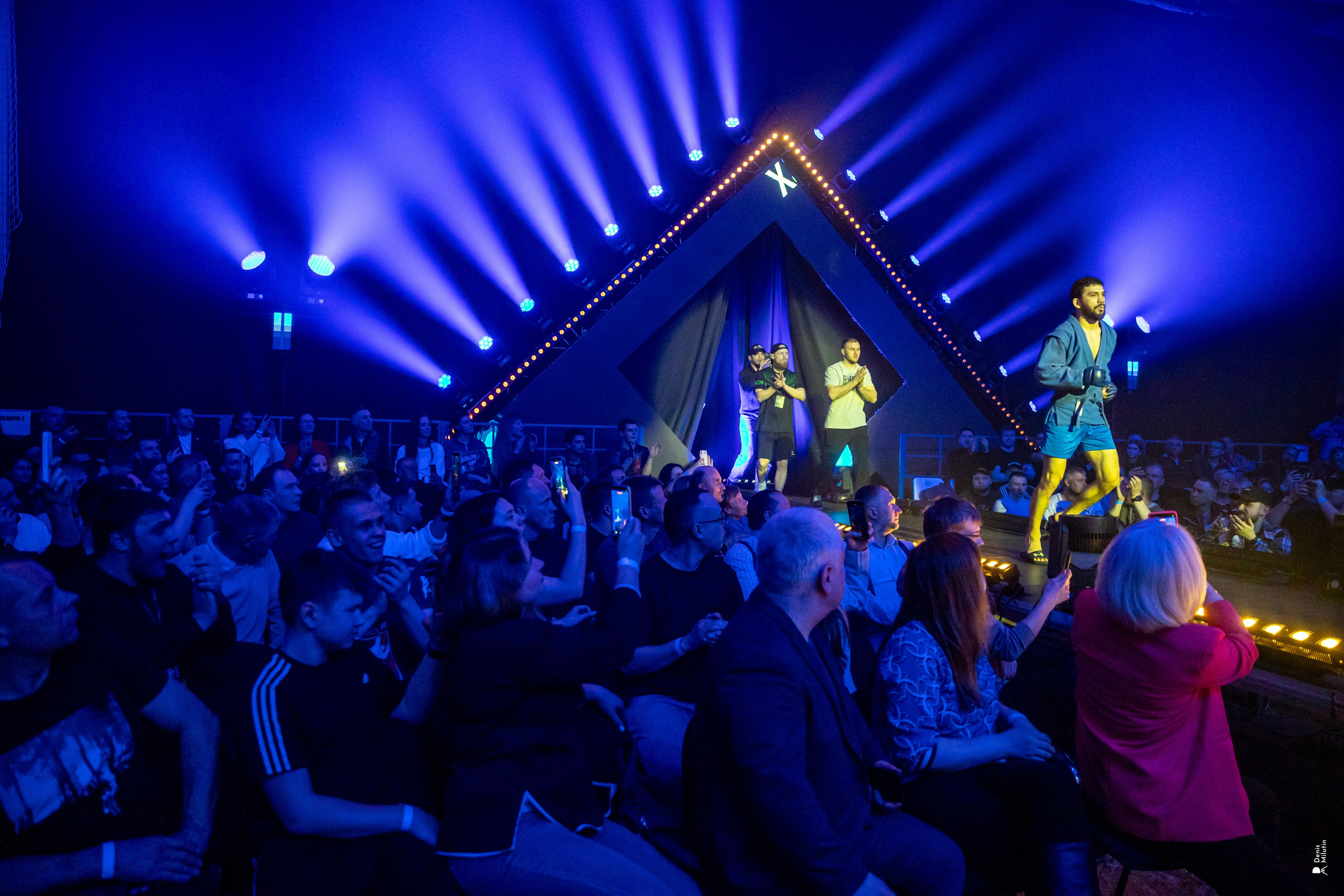 Бои в клетке «Северный Воин». Портретный фотограф Денис Милютин
