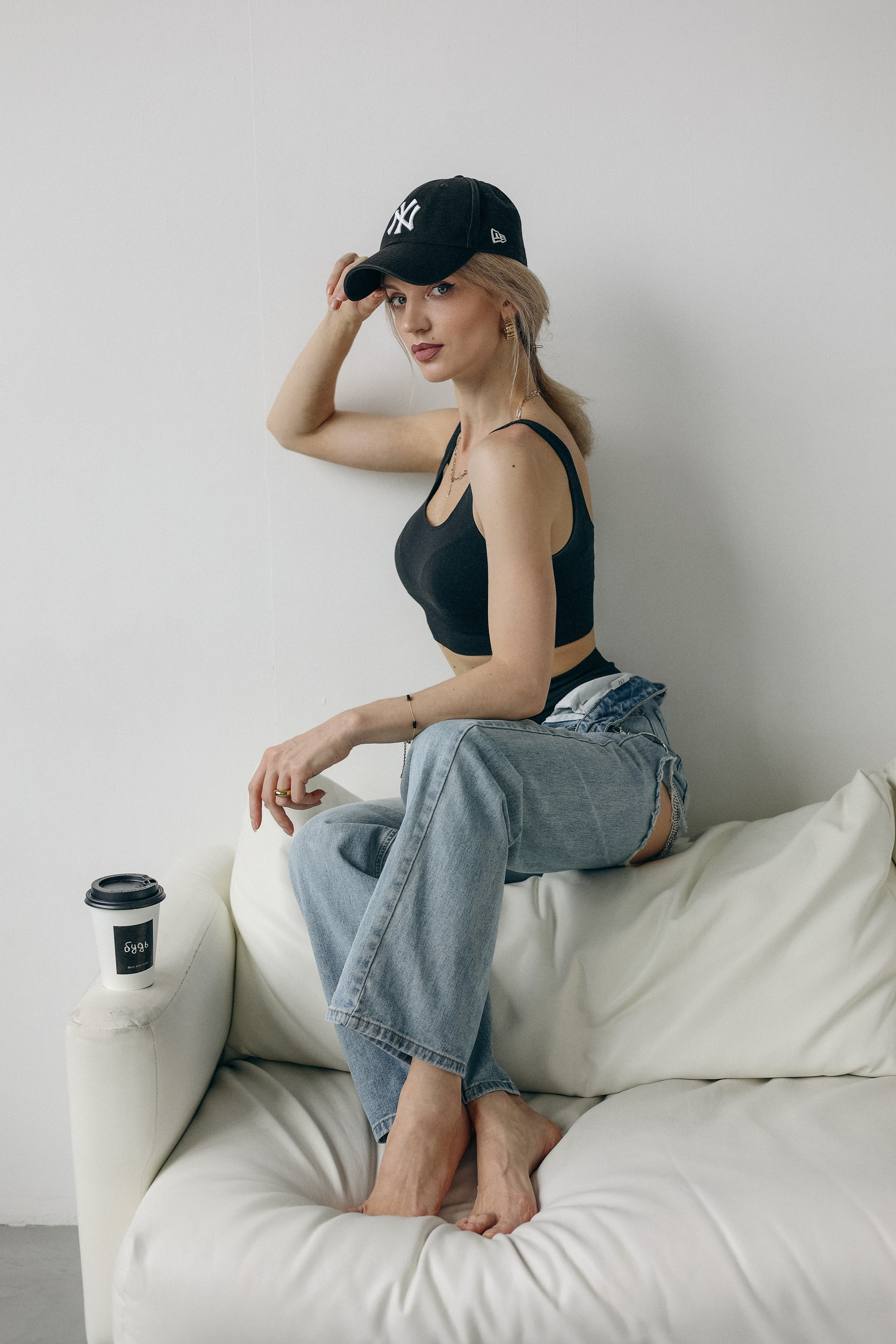 Base Studio. Юрий Белозёров фотограф