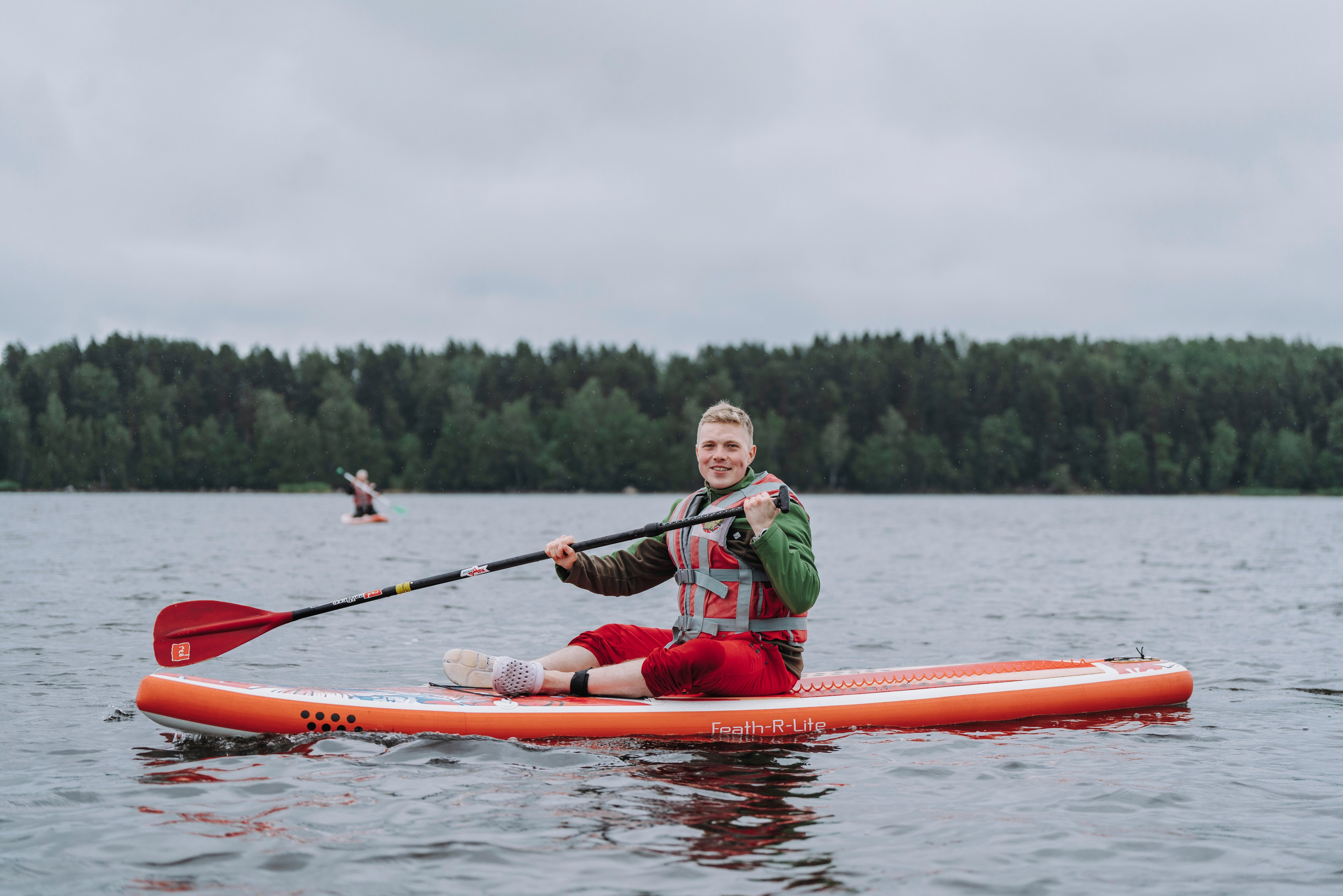 Катание на сапах с собаками. Фотограф анималист в Спб недорого Олеся Майорова