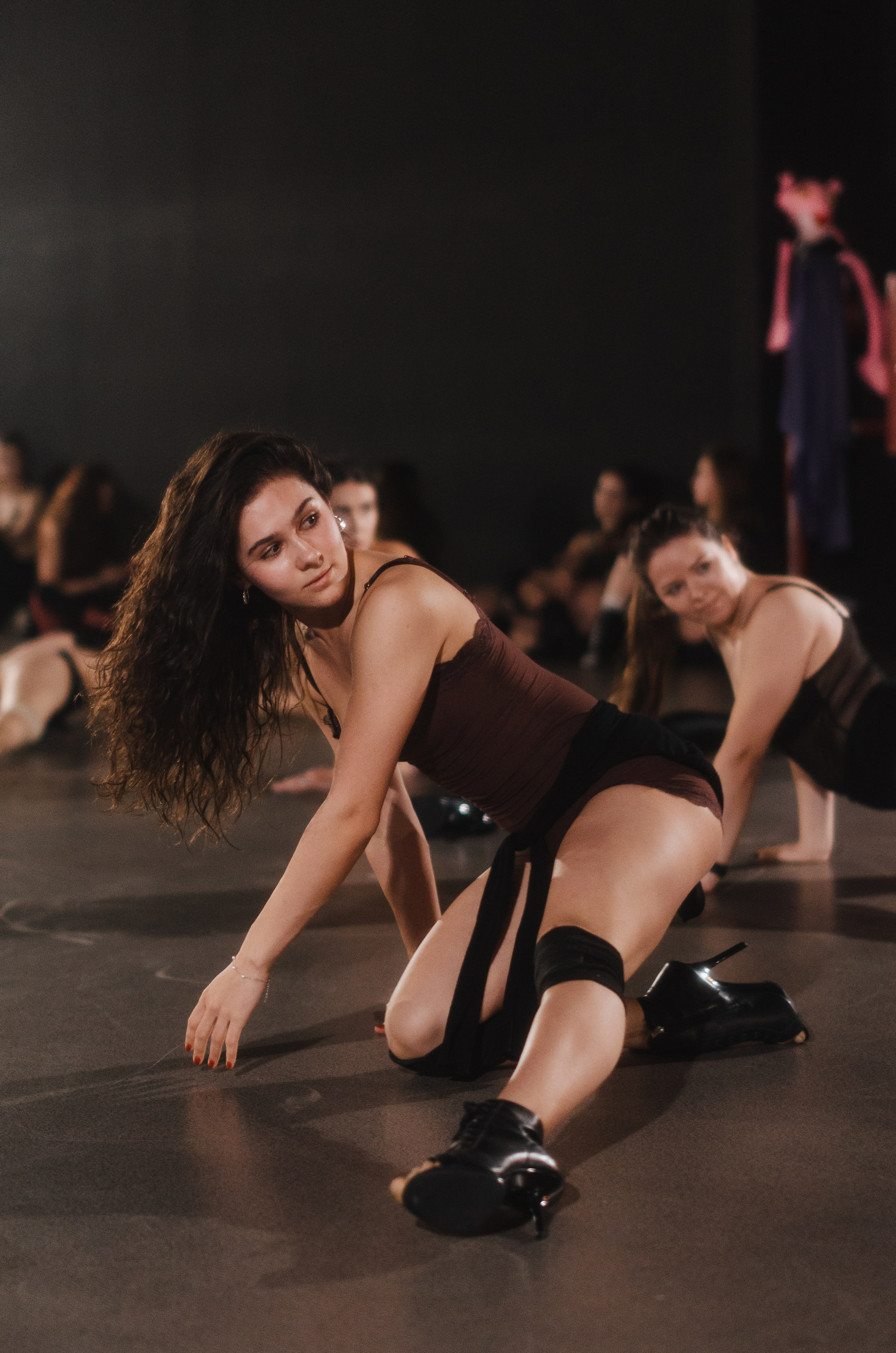 Мастер-классы по High Heels/Girly hip-hop от Оксаны ATTA. Денисова Аля — фотограф для парных съемок и индивидуальных историй в Барнауле