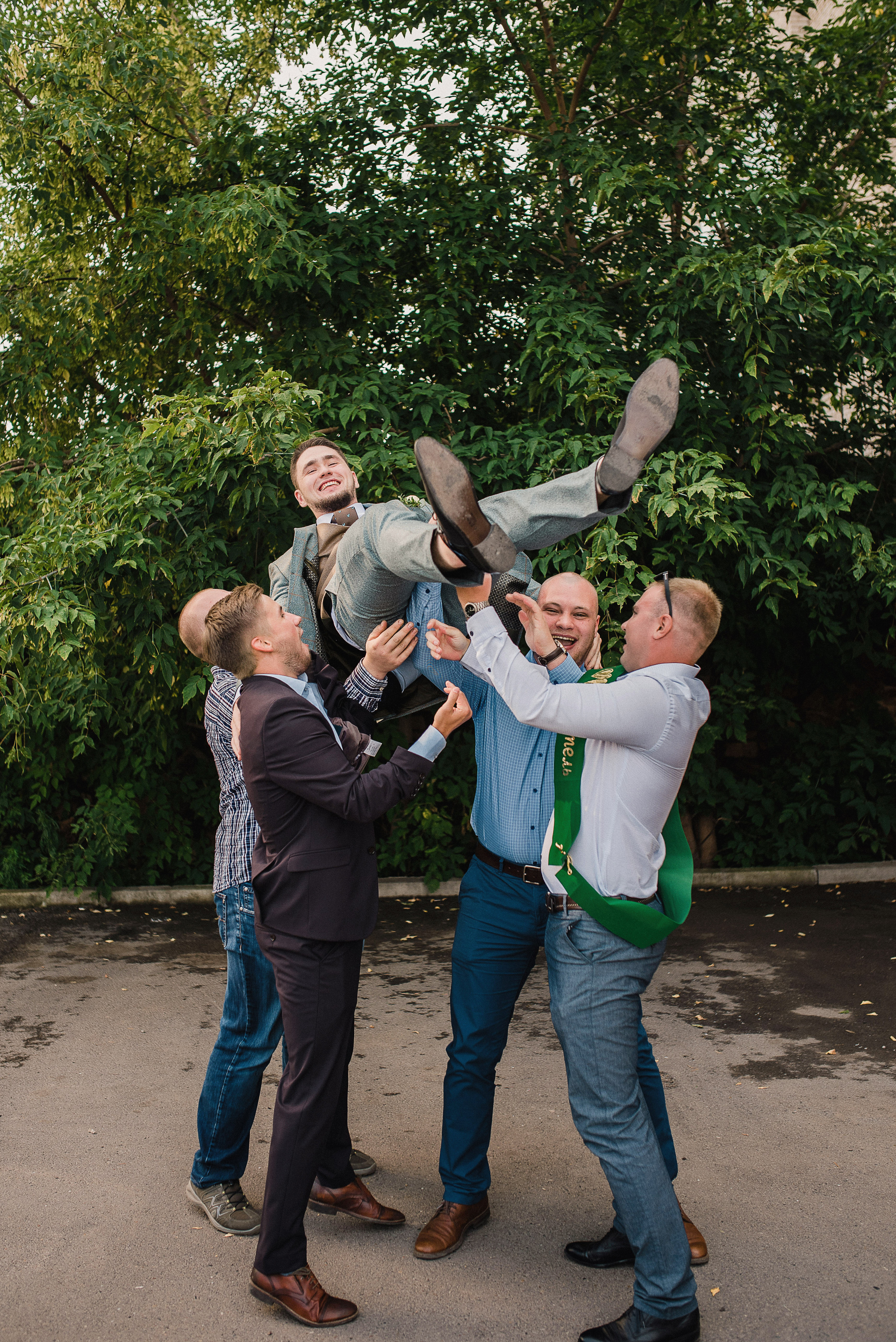 Свадебная фотосессия на улице в Красноярске. Свадебный и семейный фотограф в Красноярске Наталья Дроздова