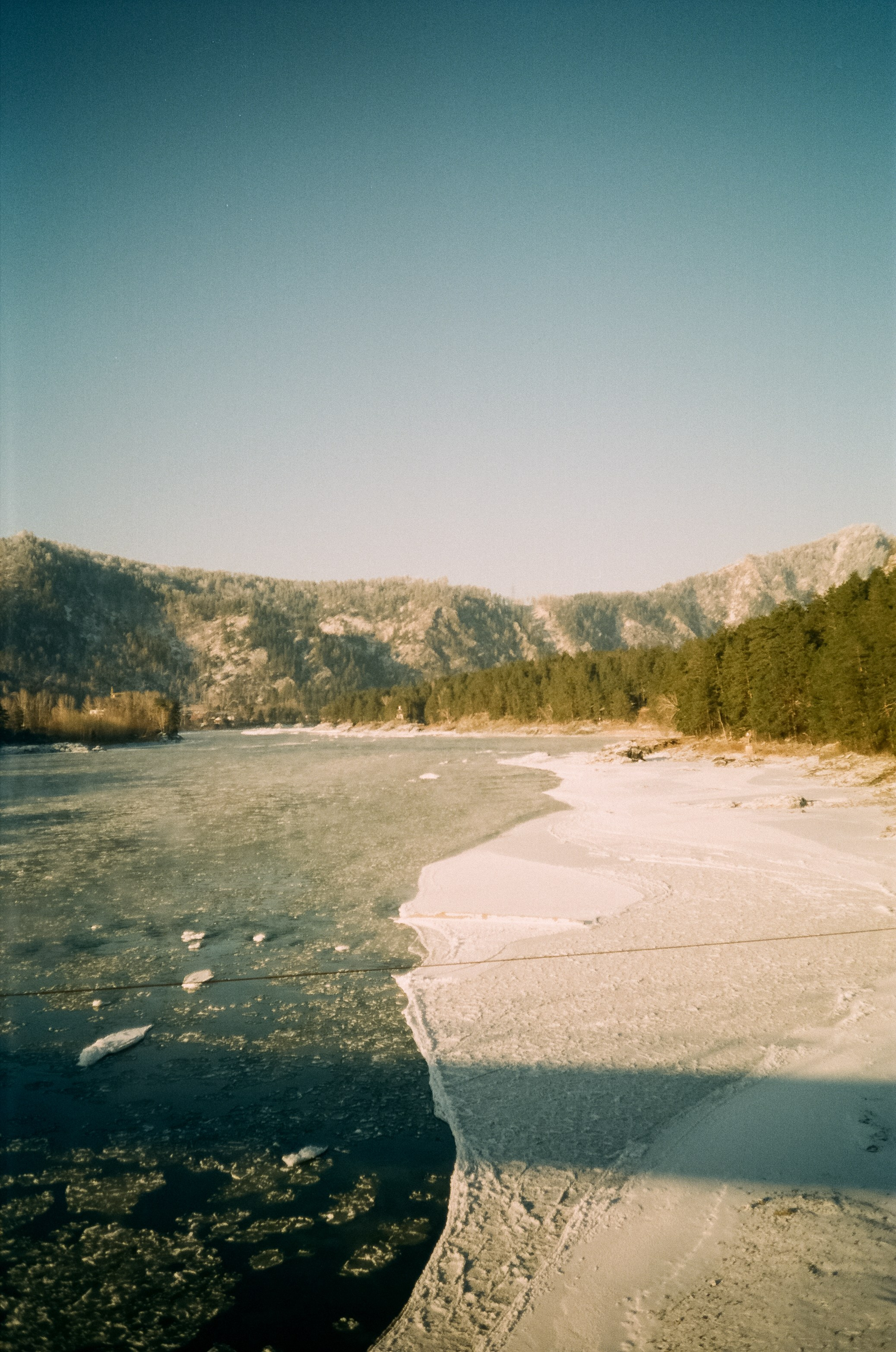 Бережок первый день, мост Бирюзовая Катунь / 10 декабря 2023 года (-25