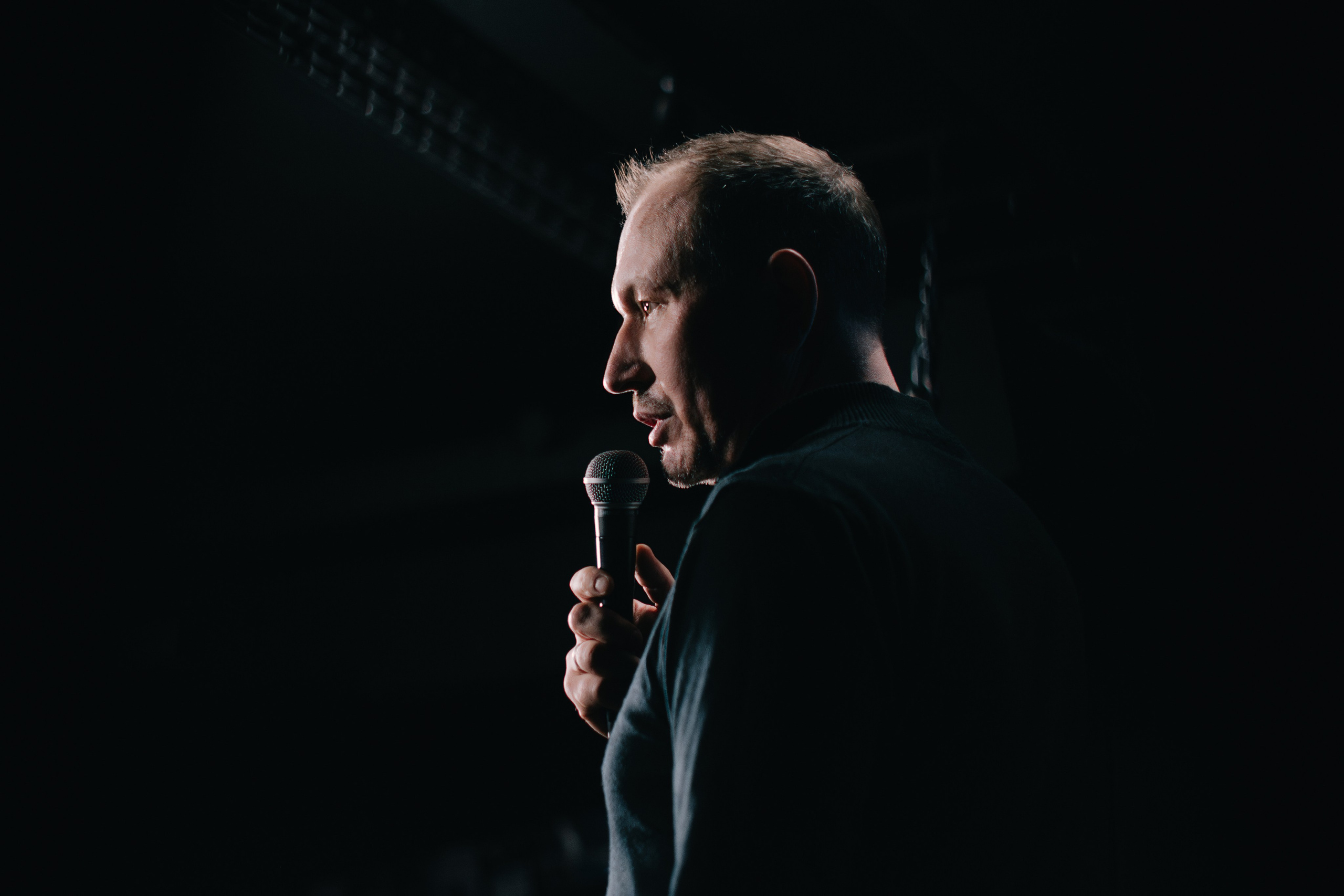 Стендап Клуб. За кадром мотора. Фотограф в Челябинске Любовь Денисенко