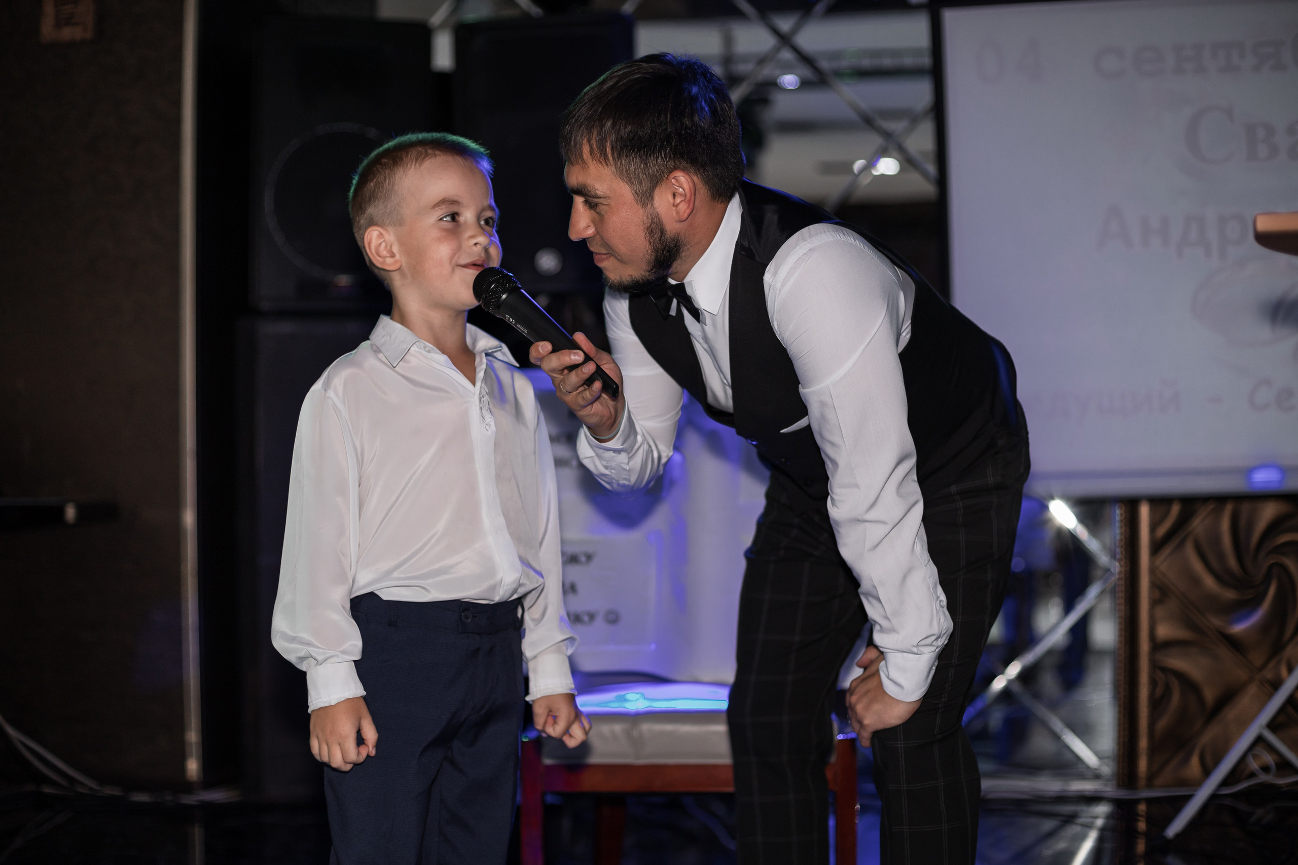 Фото. Ведущий ярких праздников — Сергей Велигодский