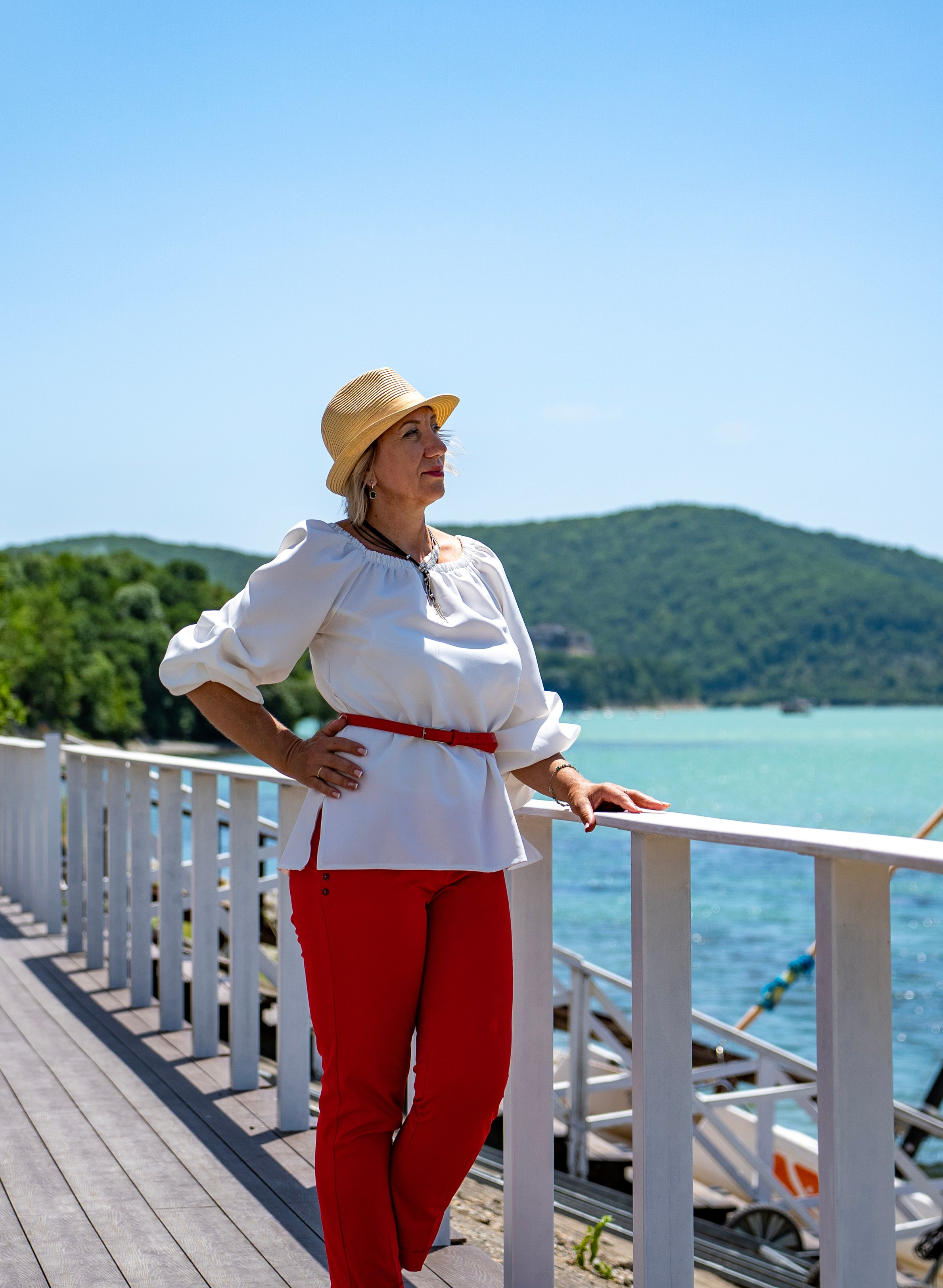 Фотосессия в Абрау-Дюрсо летом. Семейный и детский фотограф Екатерина Черняева. Снимаю портреты, love story, фотопрогулки, работаю на улице, в кафе, студии, дома у клиента