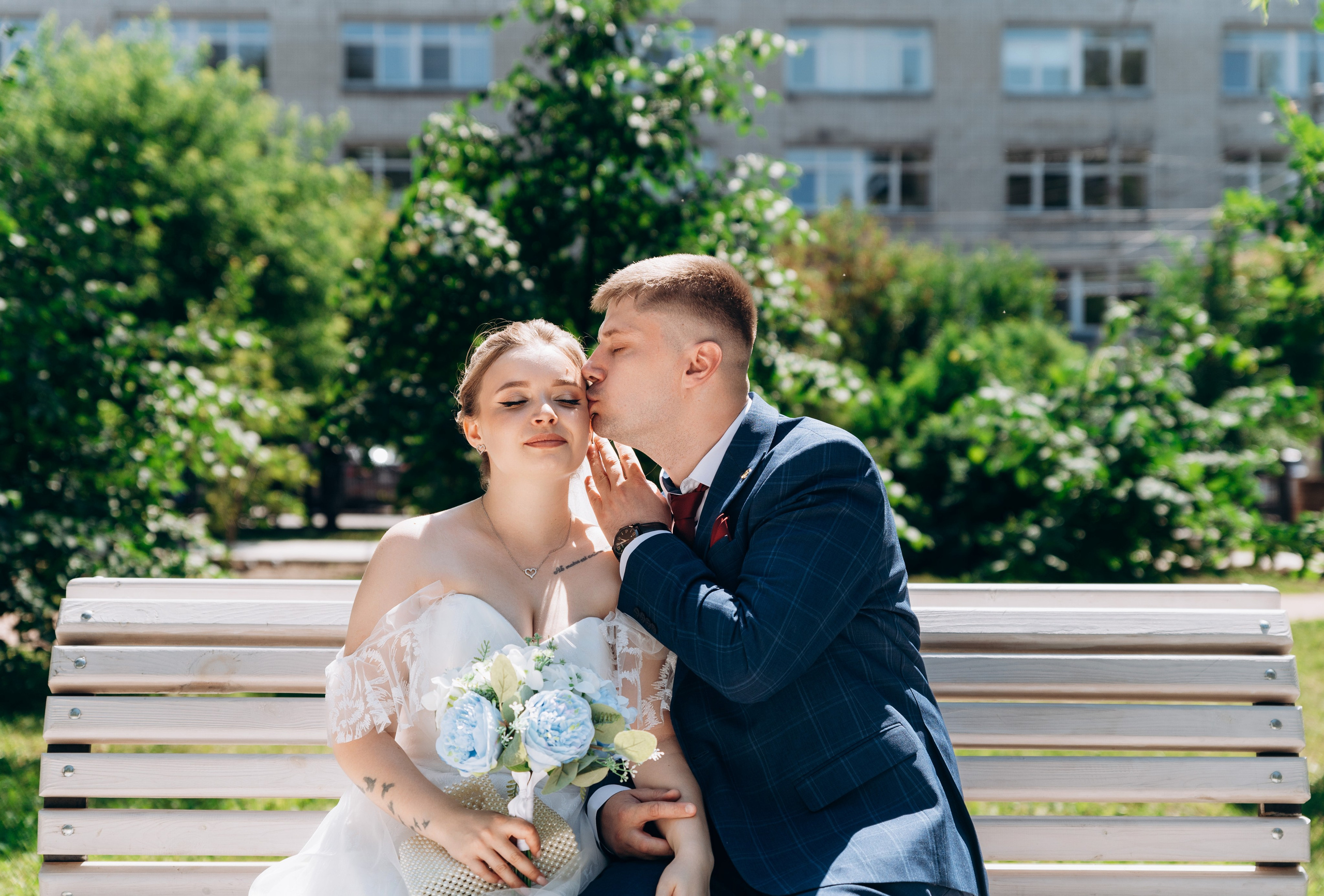 Прогулка, регистрация, банкет. Фотограф в Новосибирске