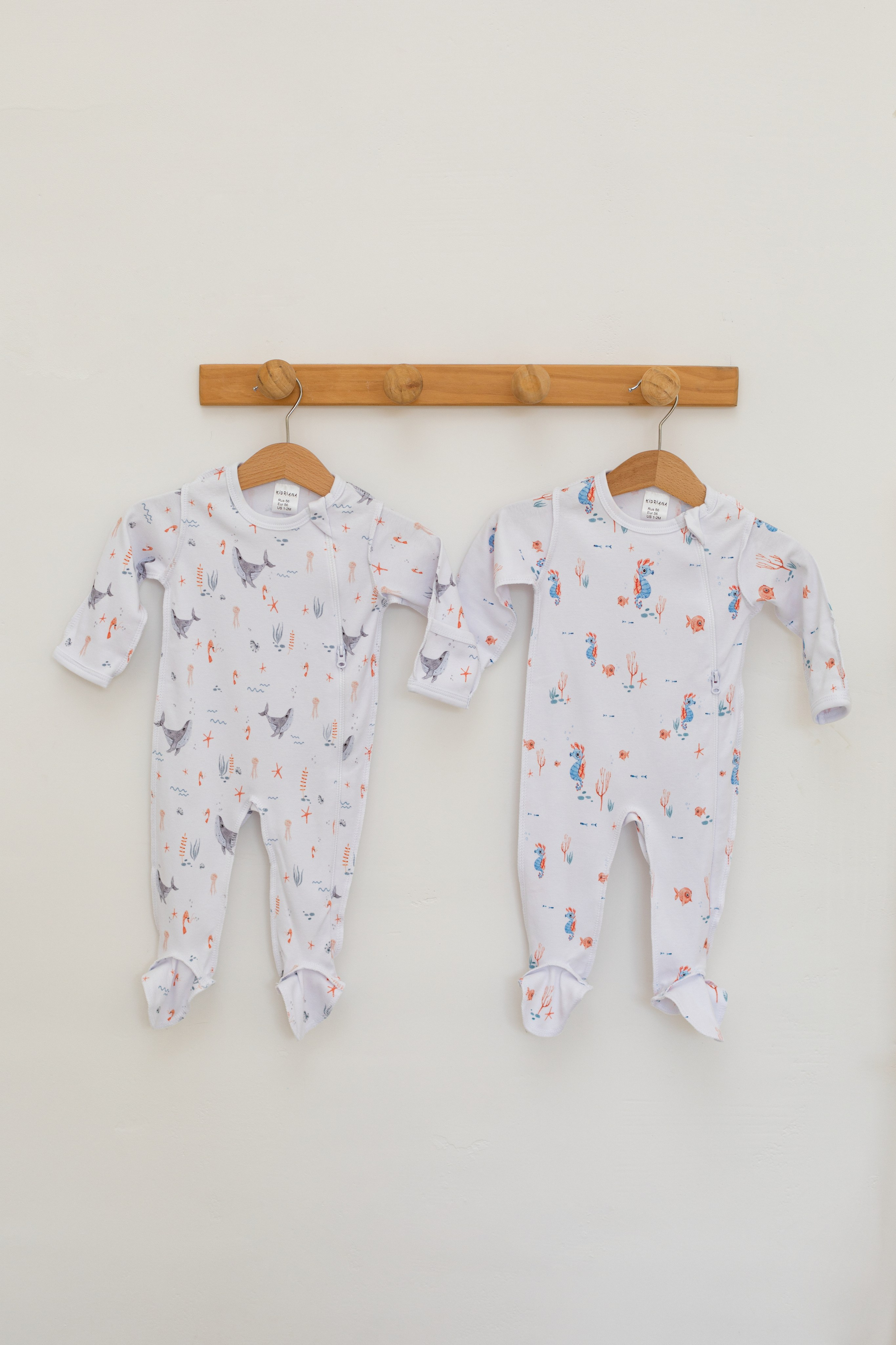 Фотосессия одежды для новорожденных детей. Детский и контент фотограф Надя Волкова Санкт-Петербург