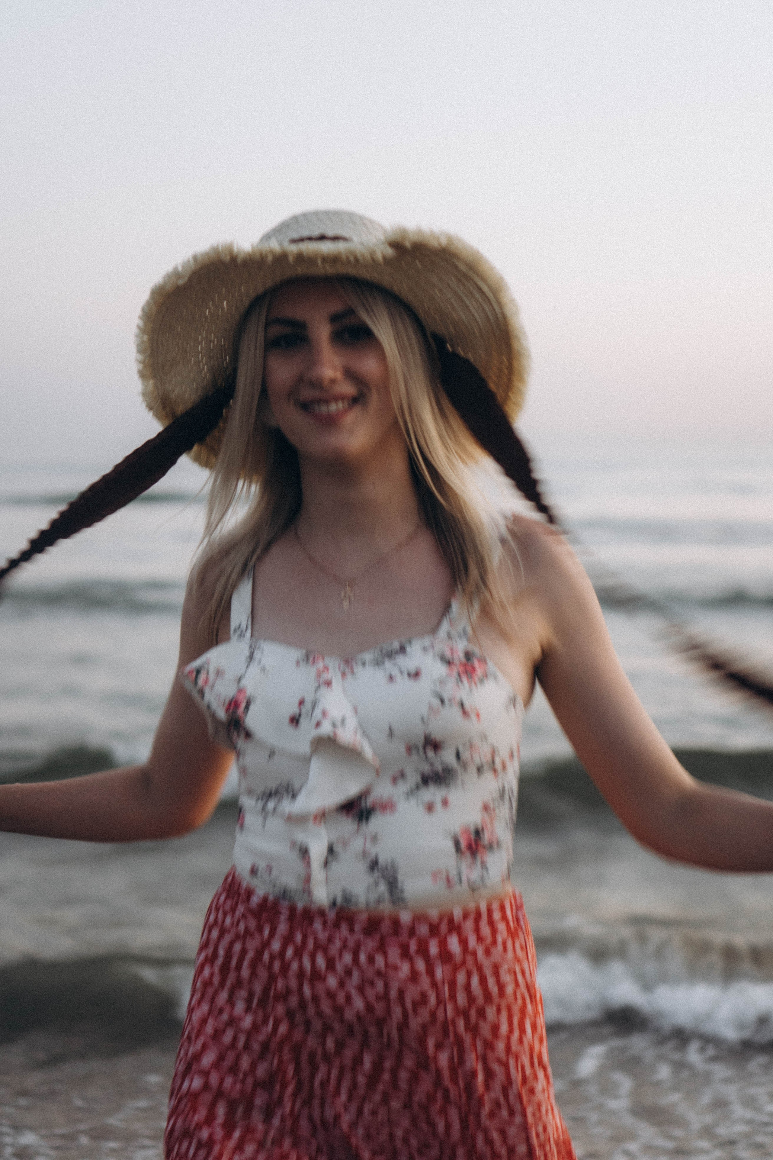 Июльский вечер на берегу черного моря. Профессиональный фотограф, Санкт-Петербург — Виктория Богомолова