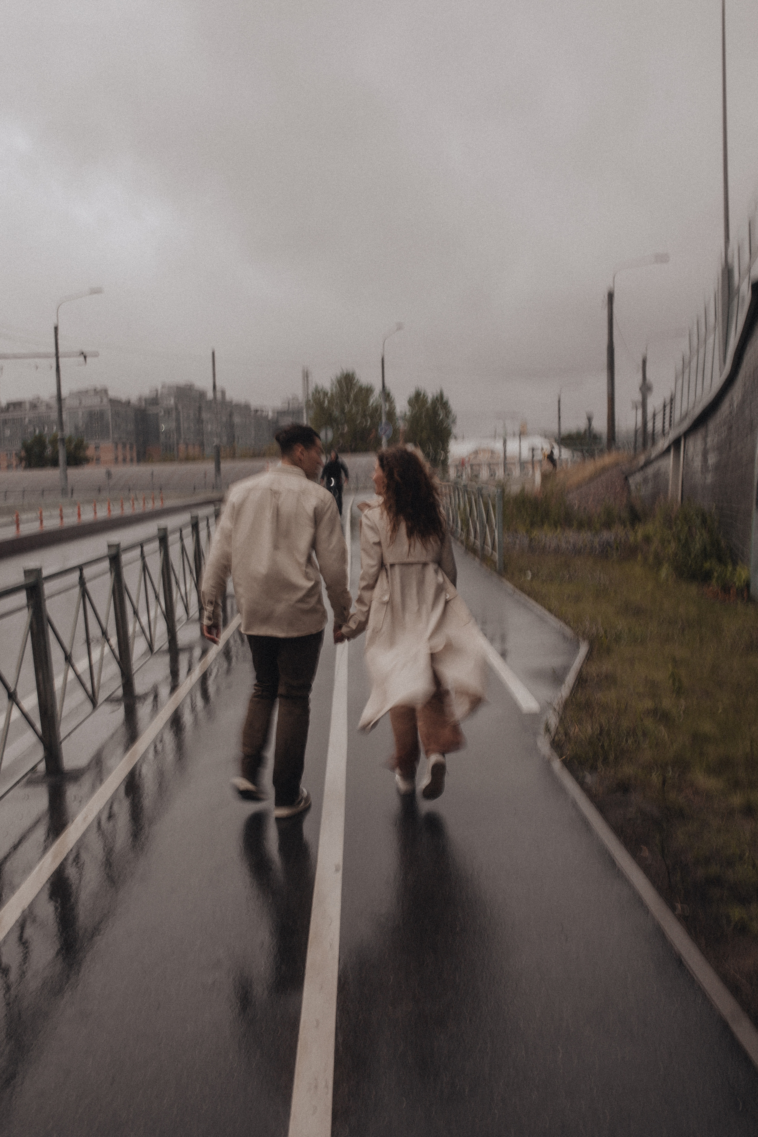 Я держу тебя за руку и все расплывается…. Фотограф в Санкт Петербурге Лара Великова